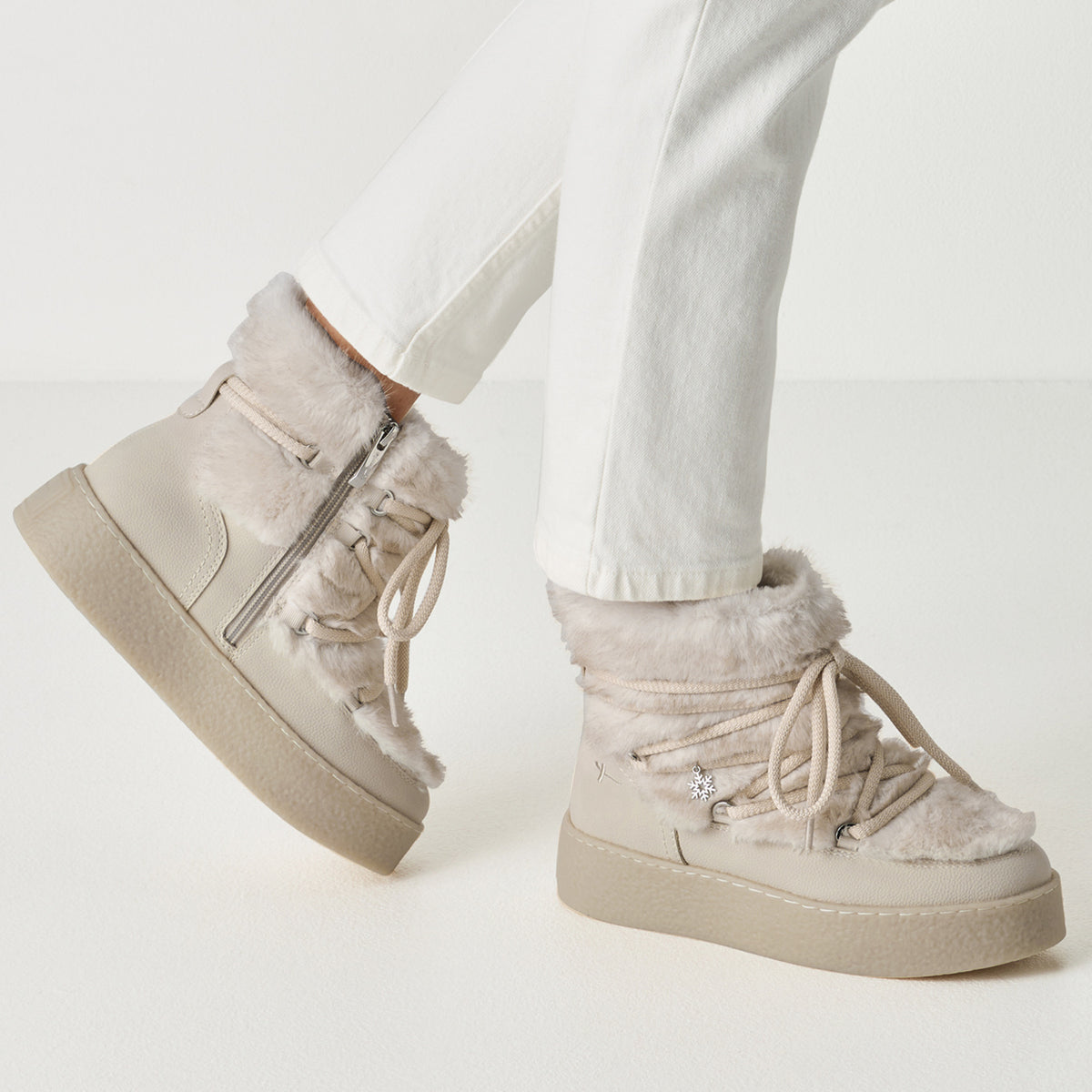 Stiefel (Ivory)