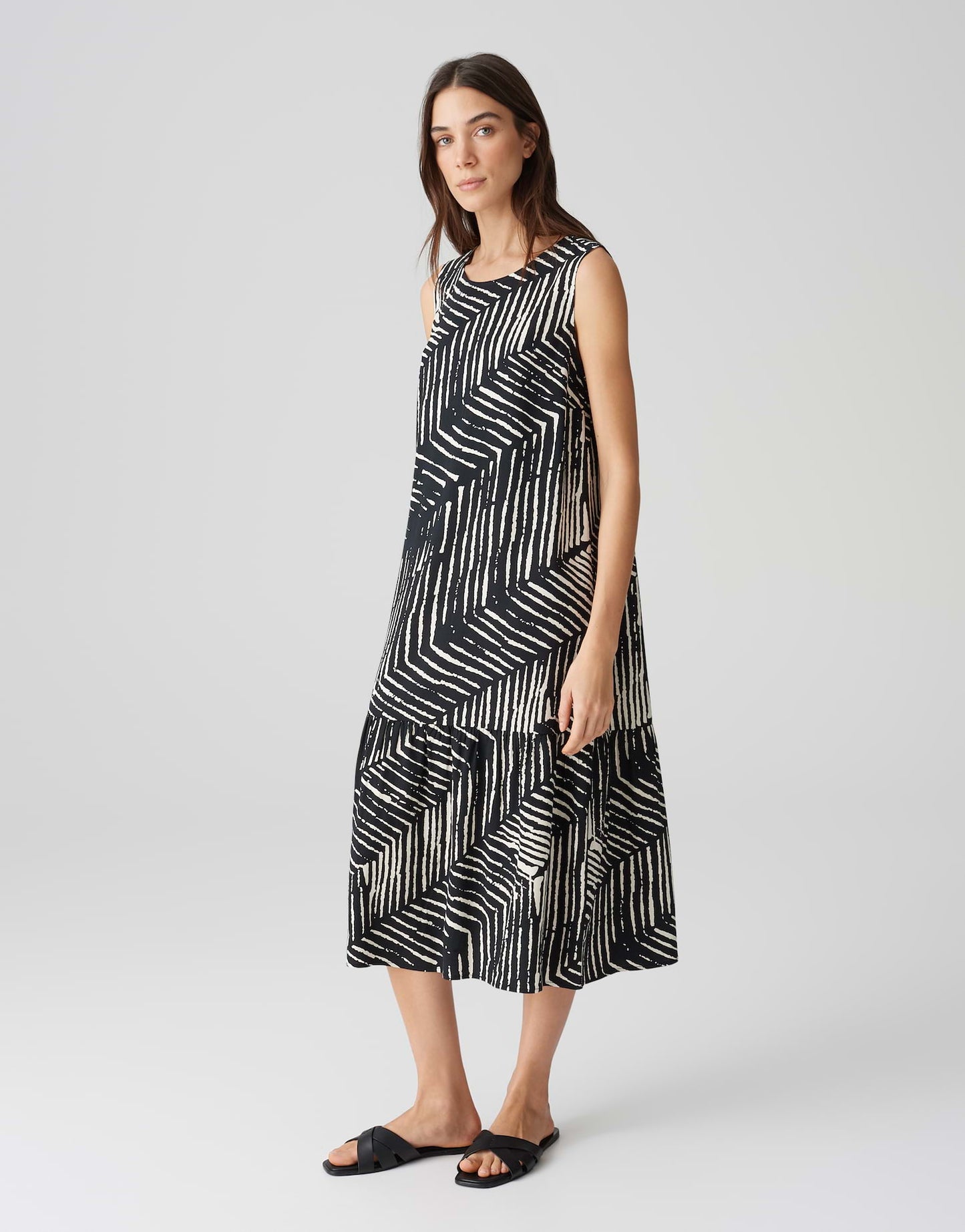 Wicy palm leaves (Black)