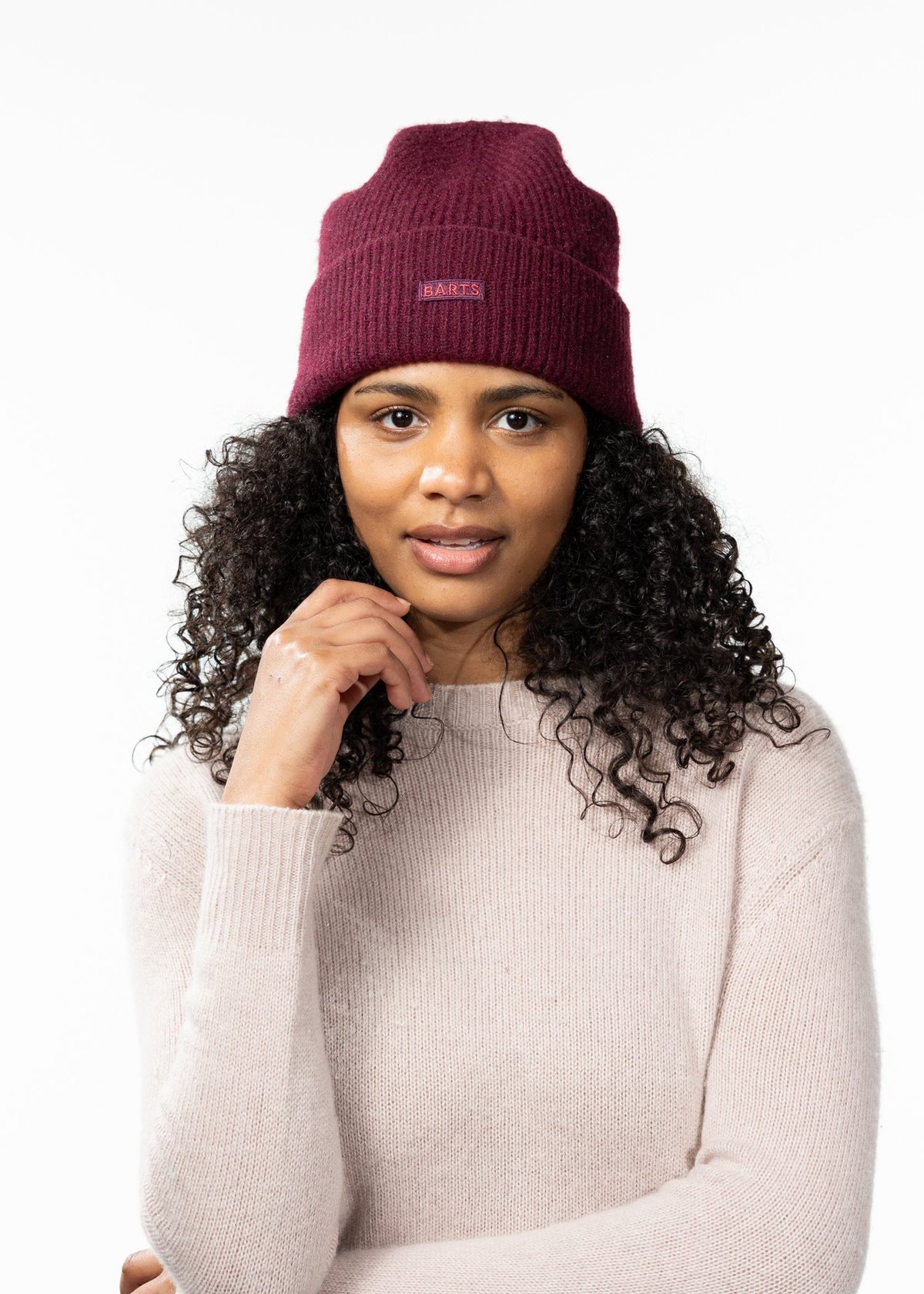Ardelve Beanie (Red Aubergine)