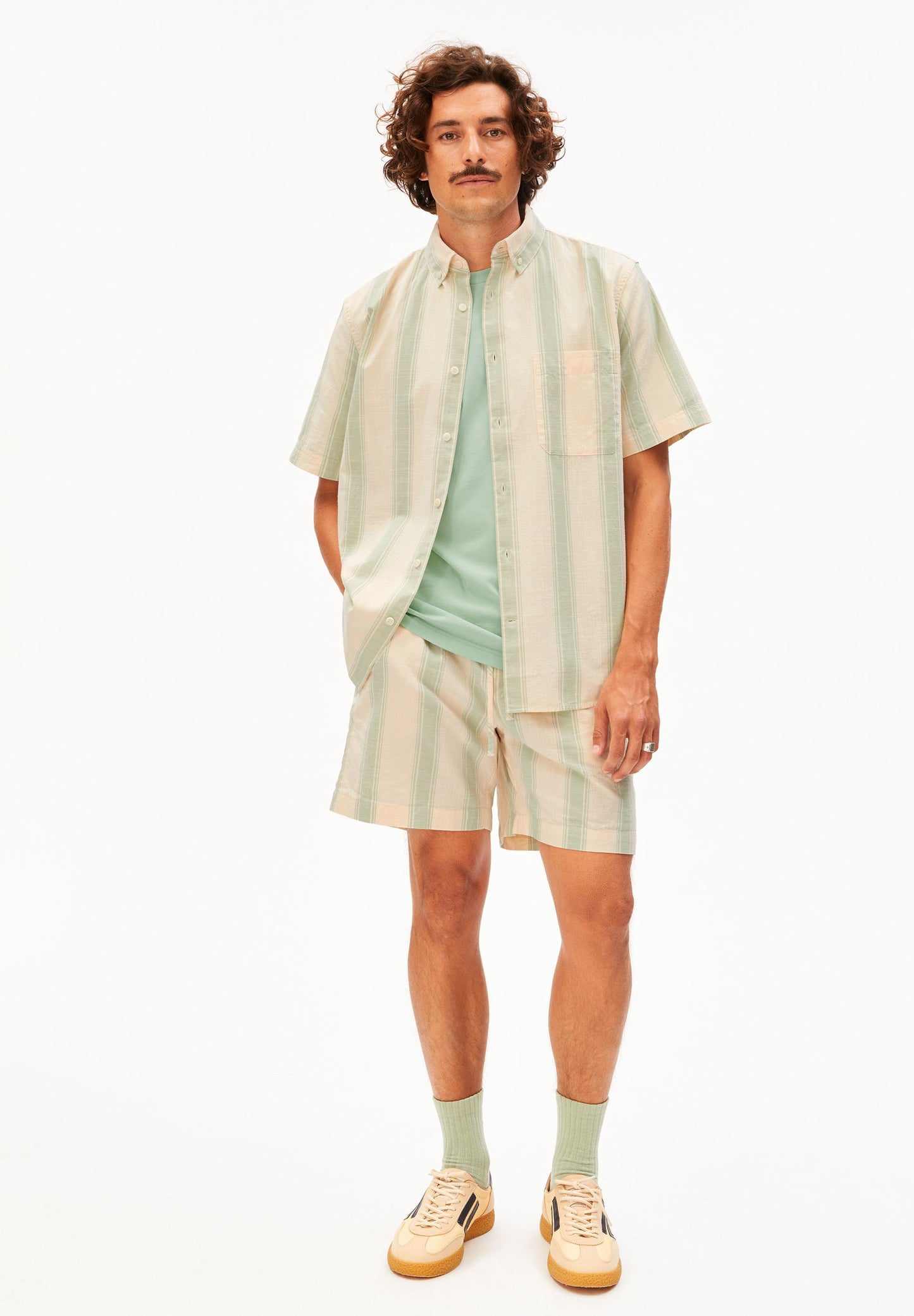 Striped Shortsleeve Shirt (Foam)