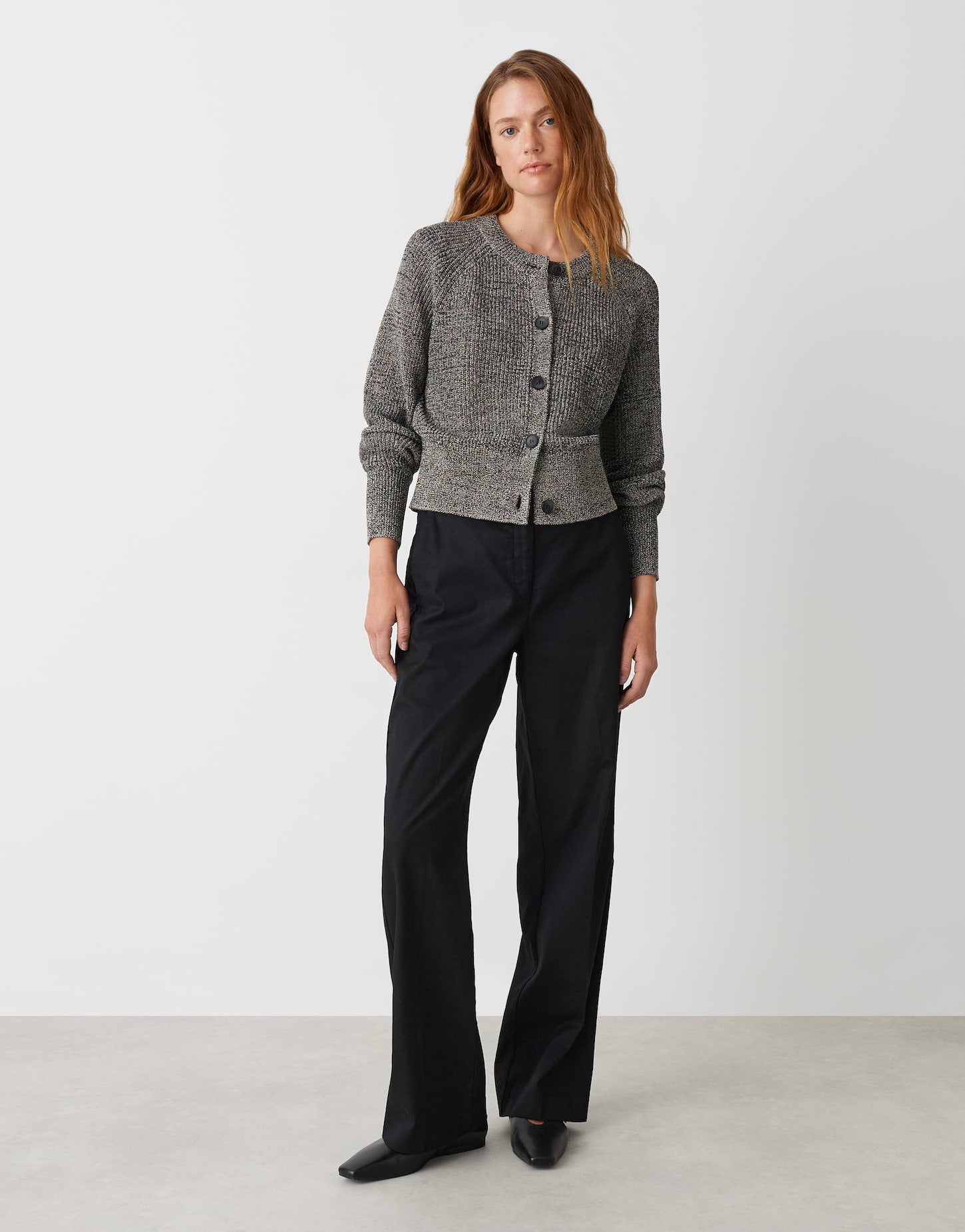 Dolpine (Black)