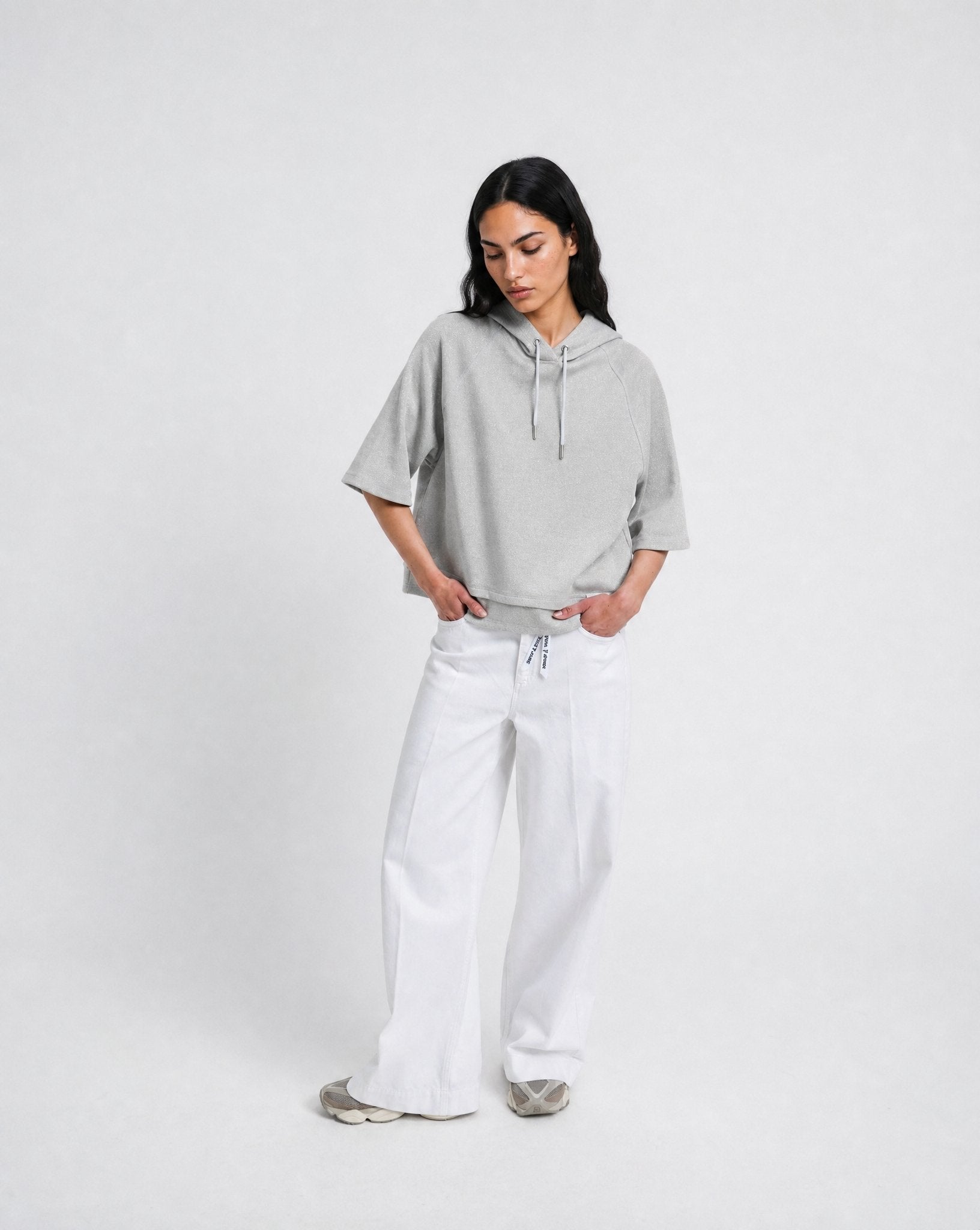 Boxy Cropped Metallic Hoodie Shortsleeve (Sand Melange)
