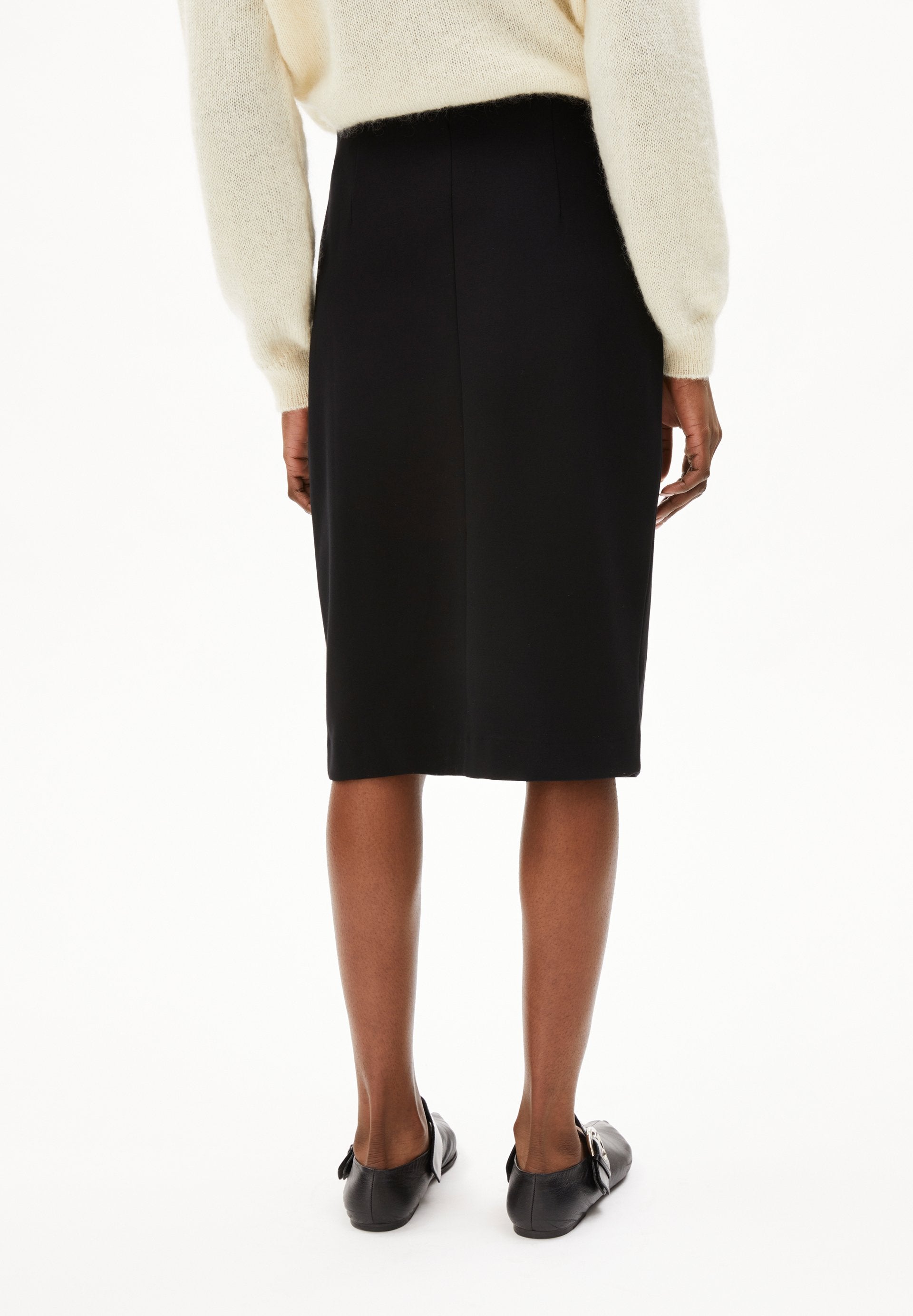 Meditaa (Black)