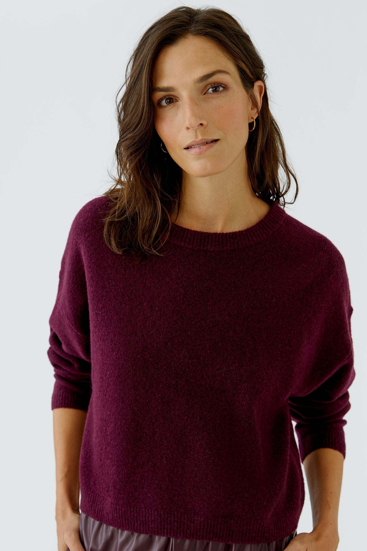 NILA Pullover (Bramble Berry)