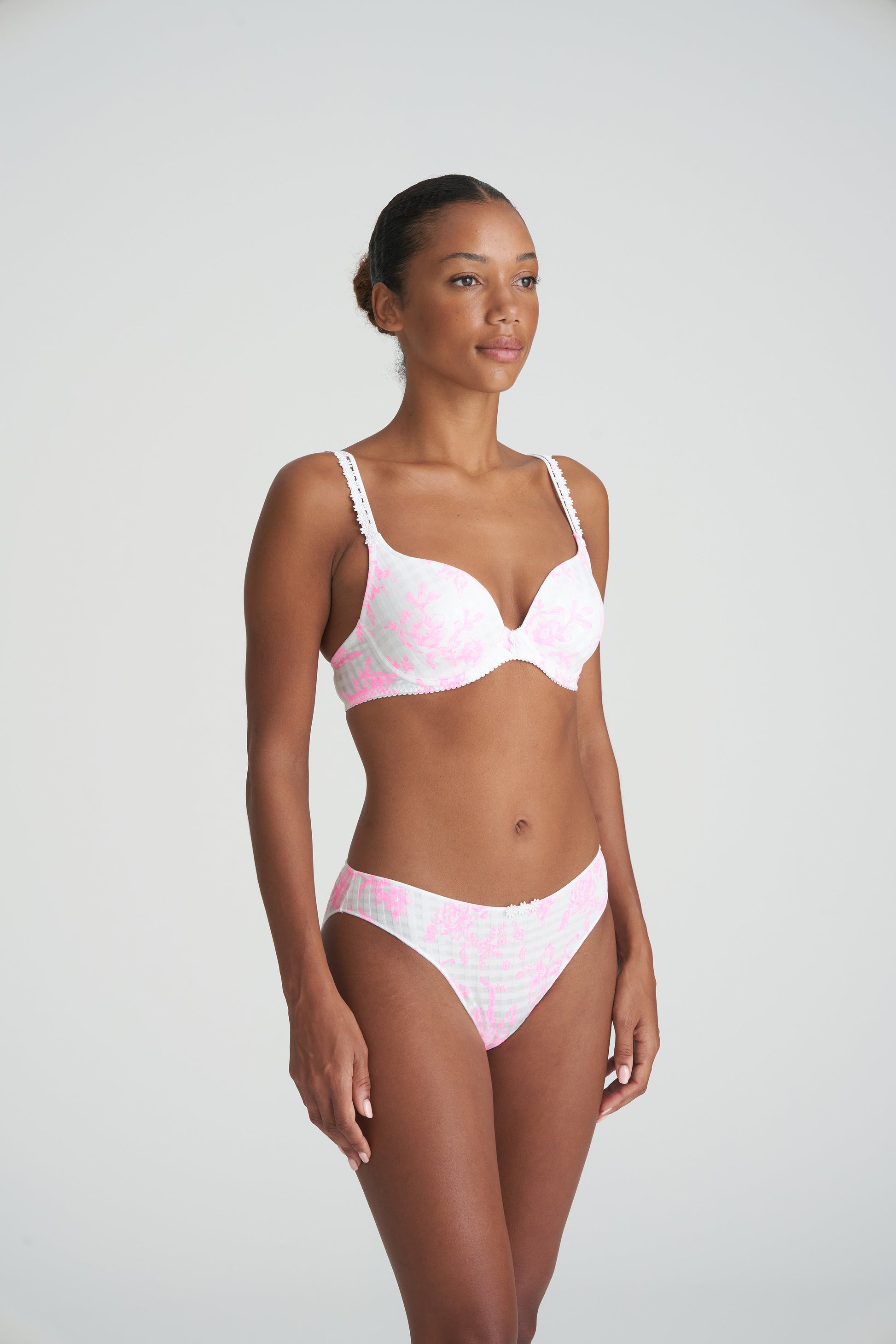 AVERO TINY Love Blossom Unterlegter BH Herzform (Lob)