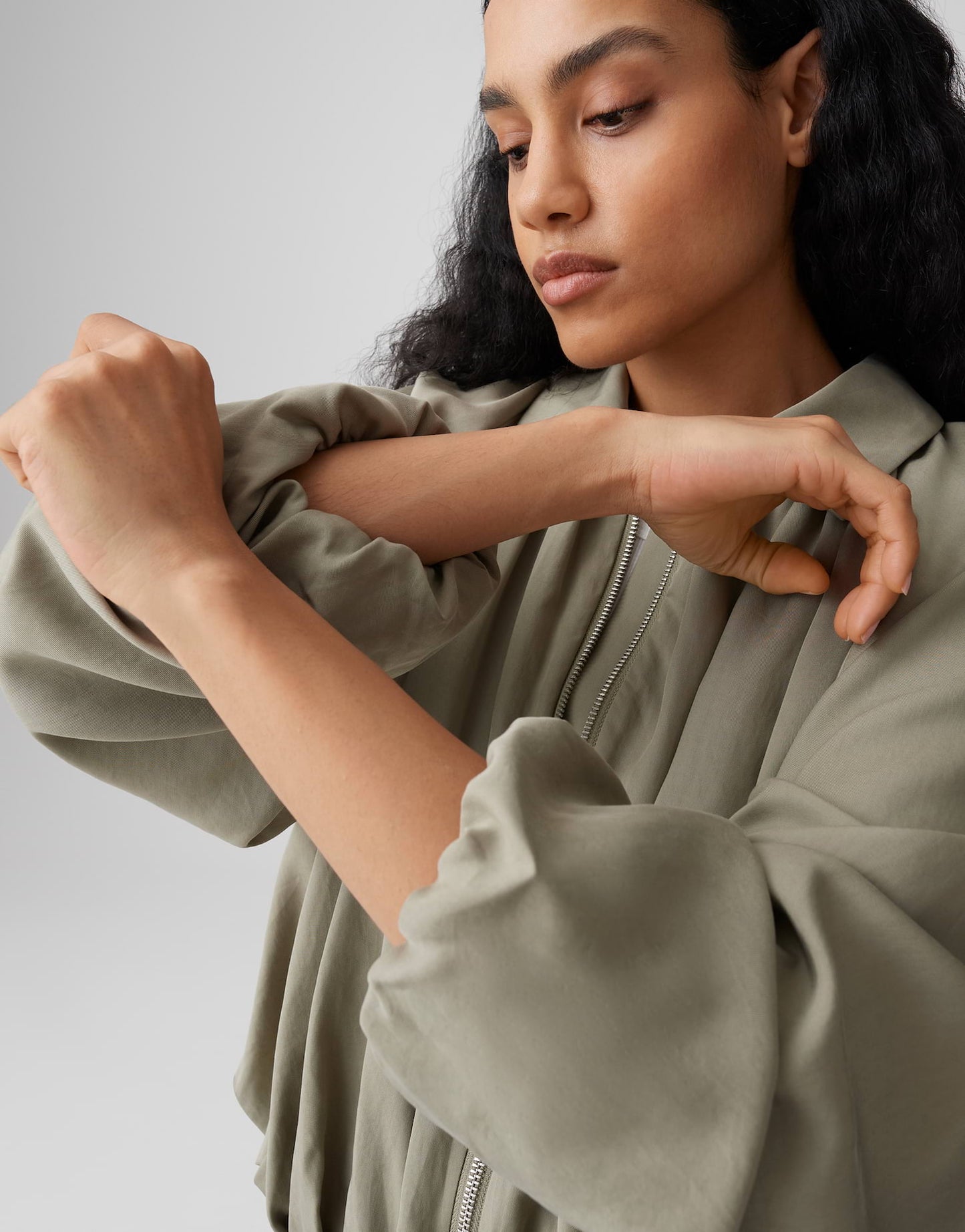 Jabana (Pale Olive)