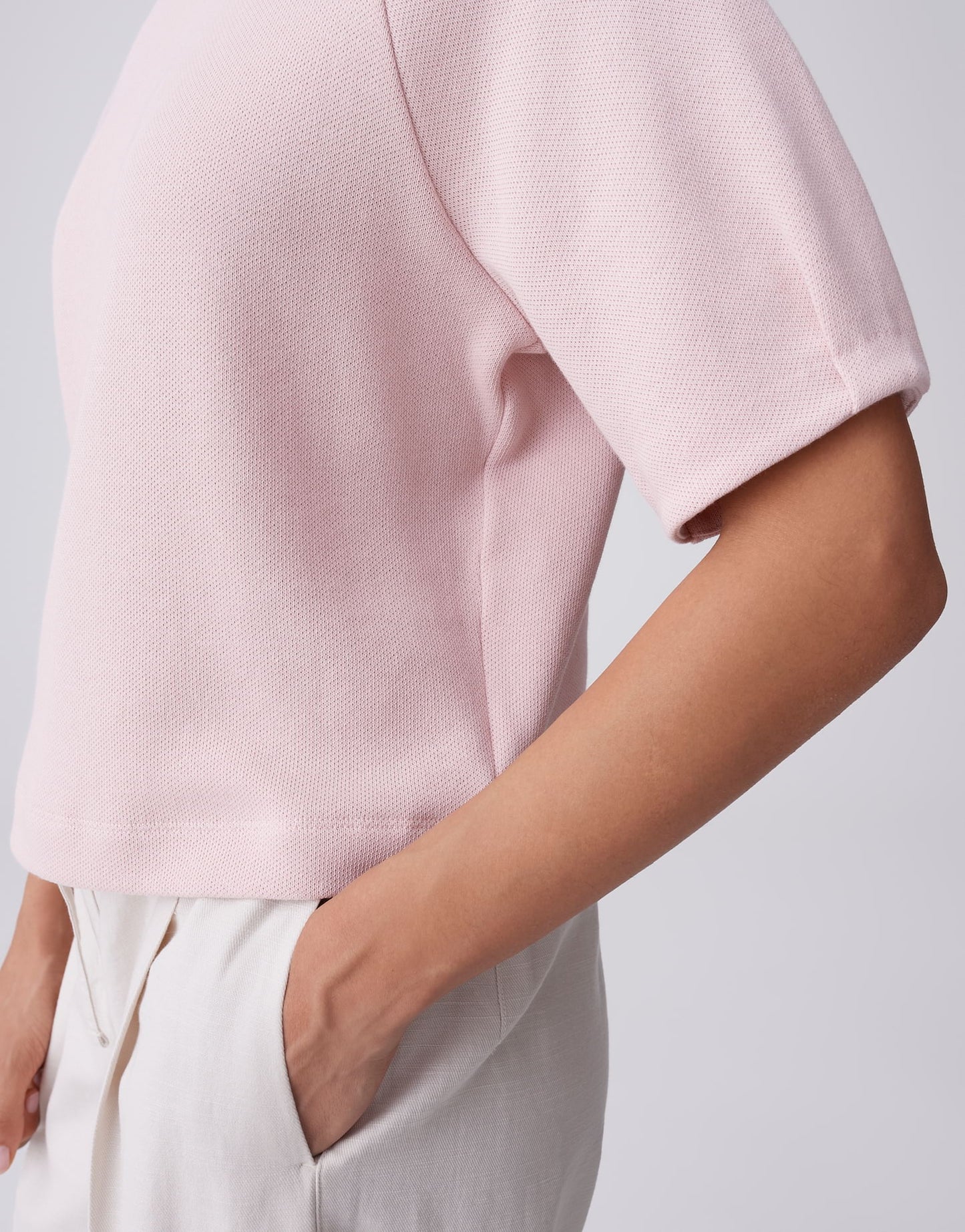 Guschel (Rose Tint)