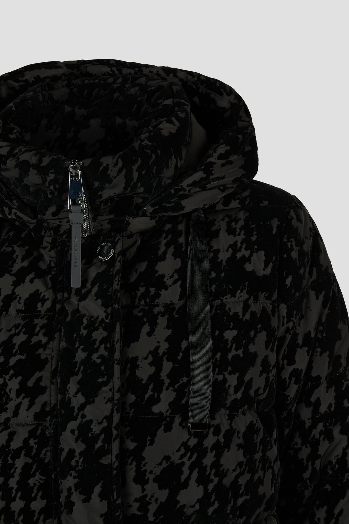 Jacke Sorona mit Kapuze (Black)