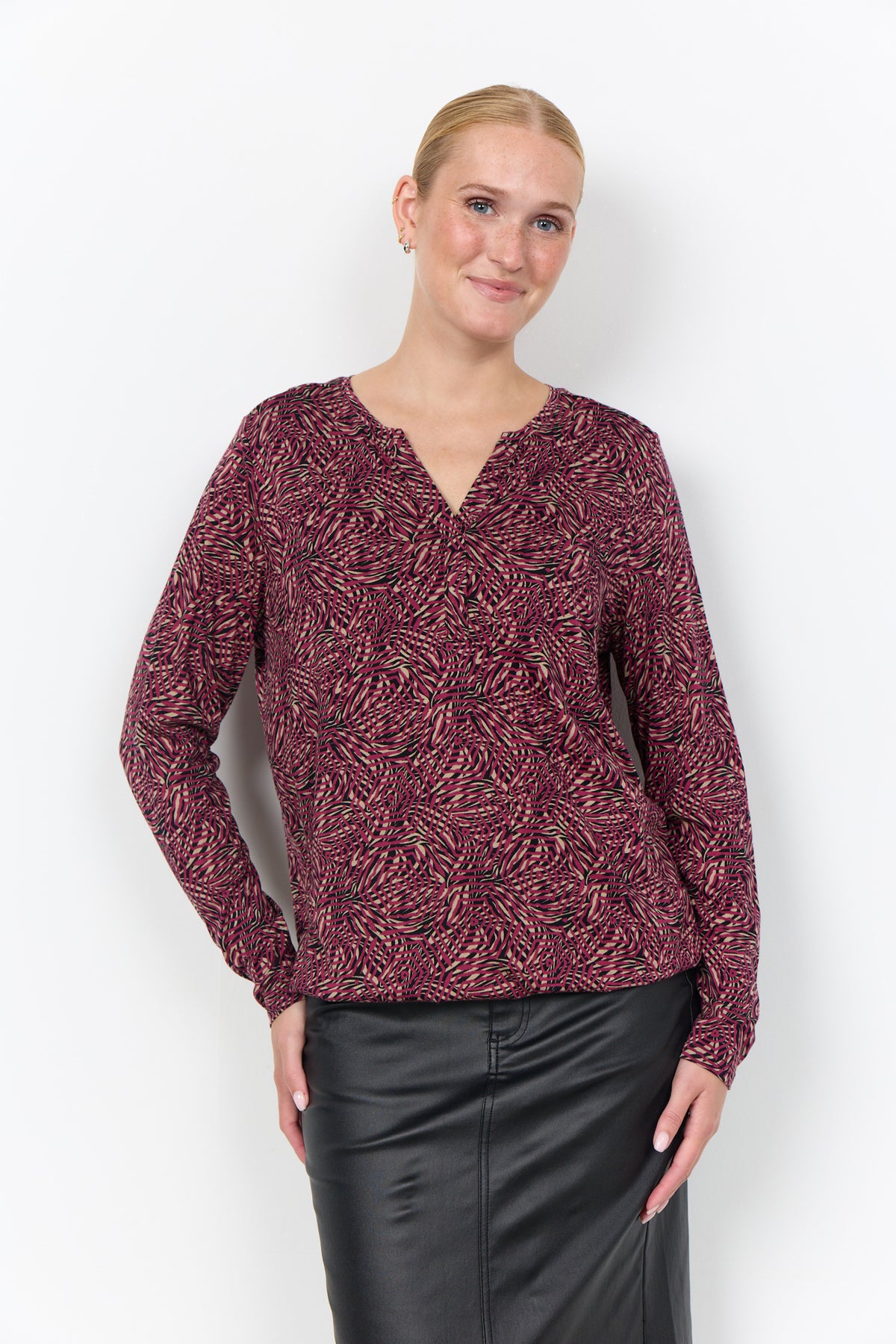 Sc-felicity 559 (4660c 4660c Rhododen)