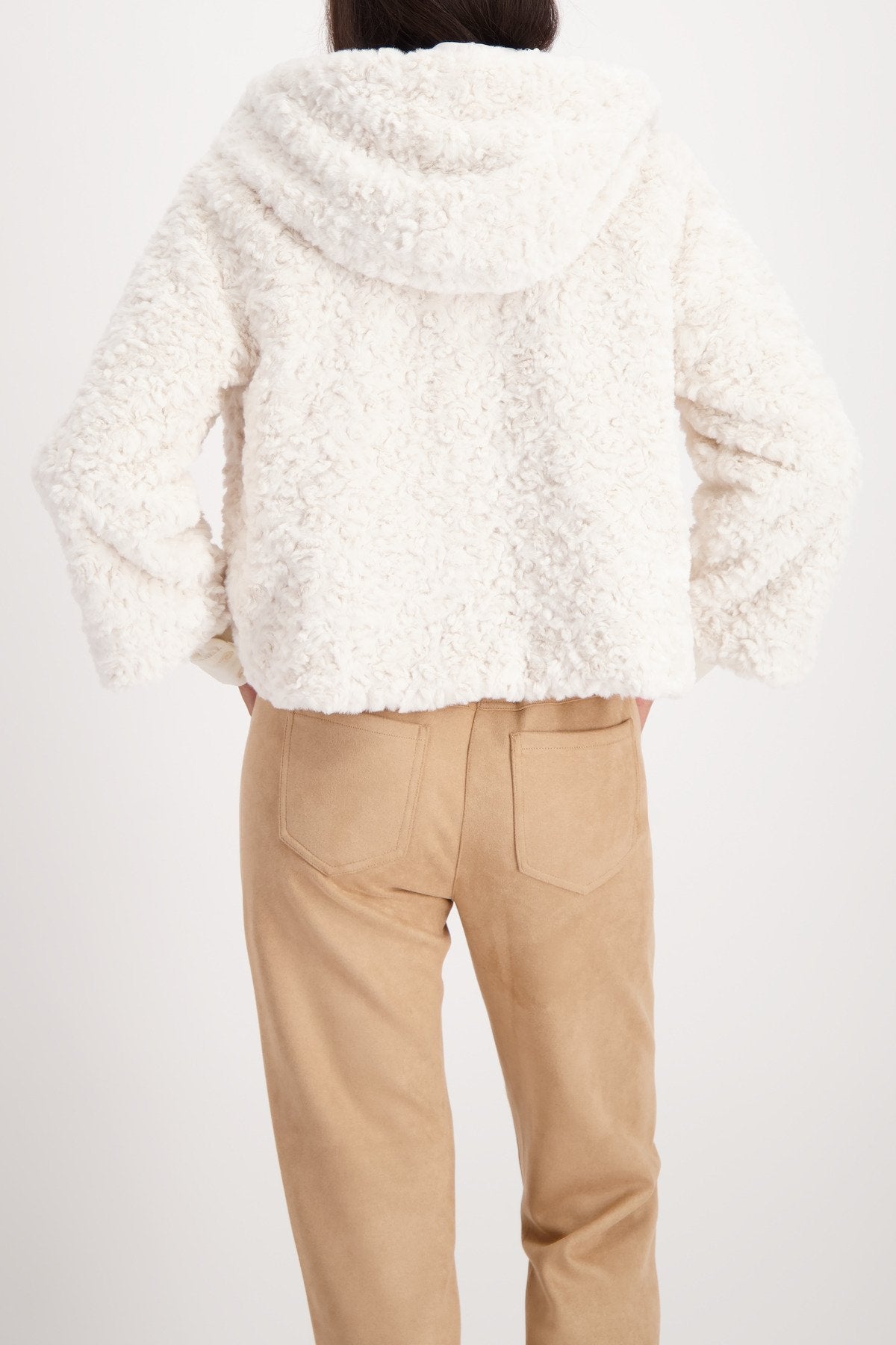 Jacke (Almond)