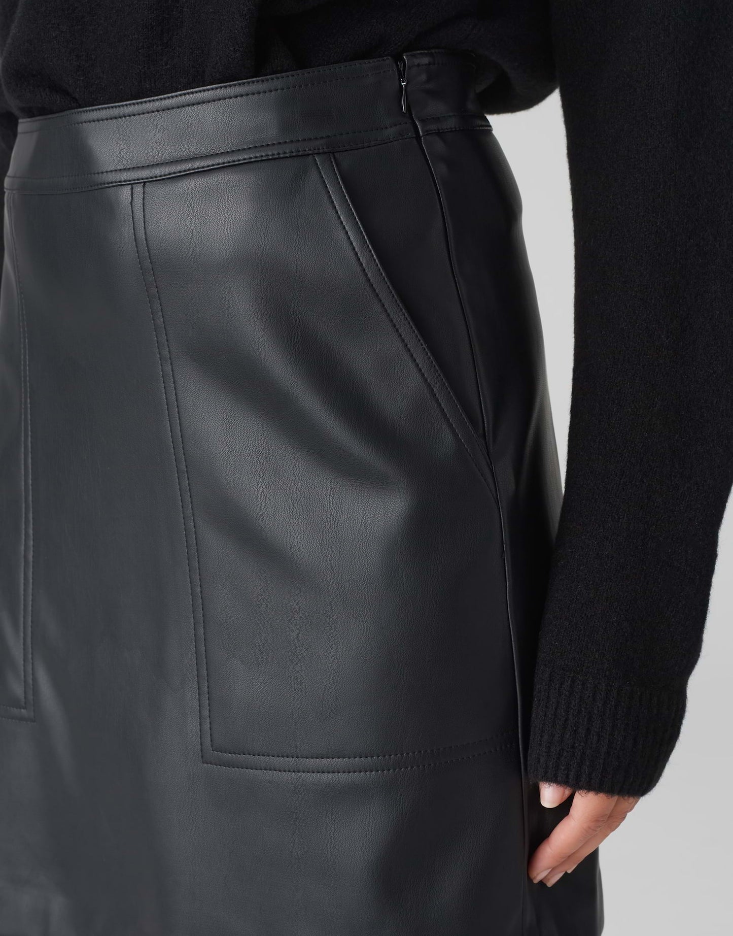 Relvina edgy (Black)