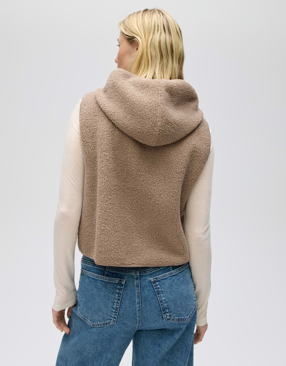 Akapu cape (Light Mocca)