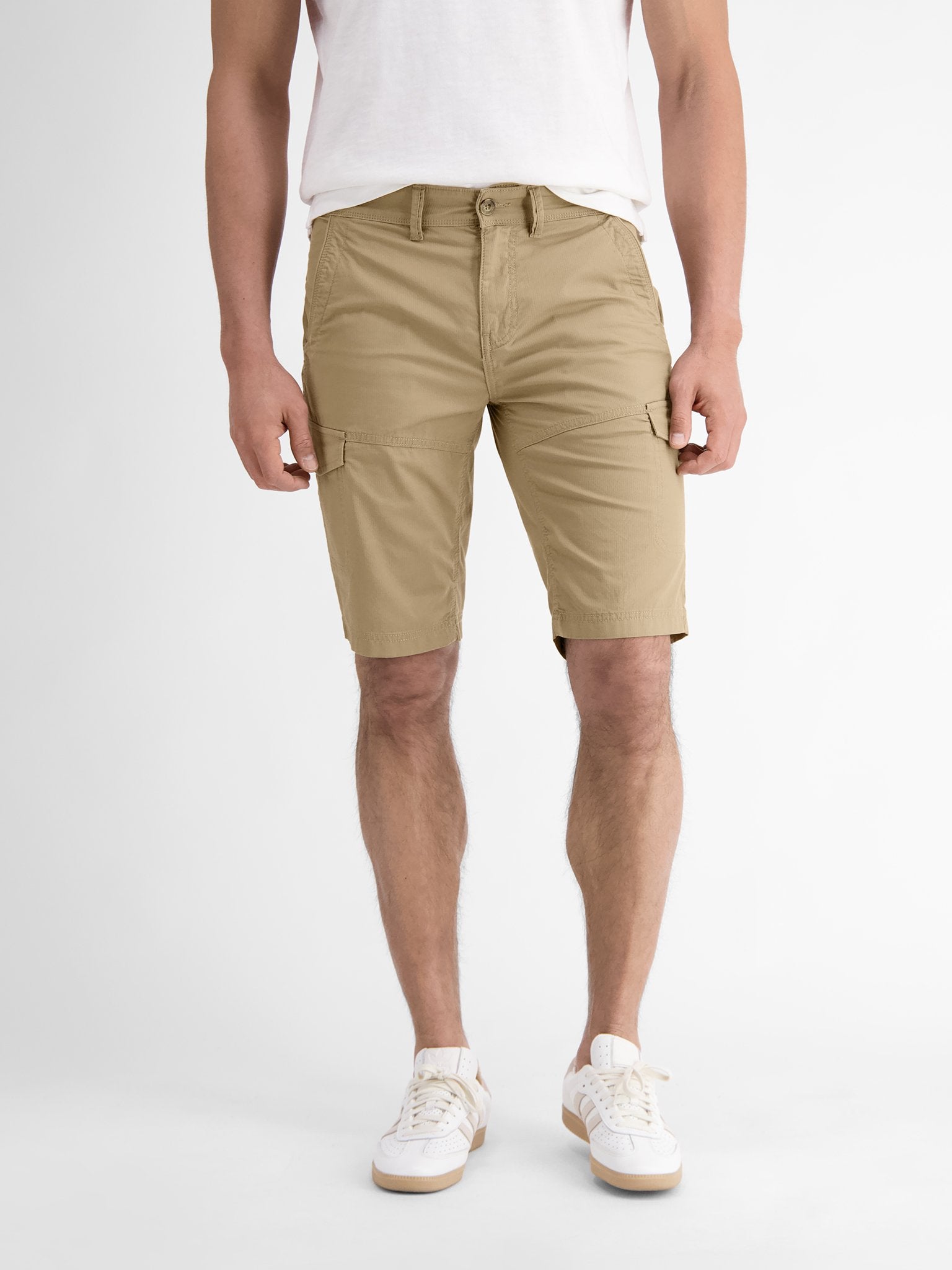 Bermuda (mit Tasche) (Taupe Brown)