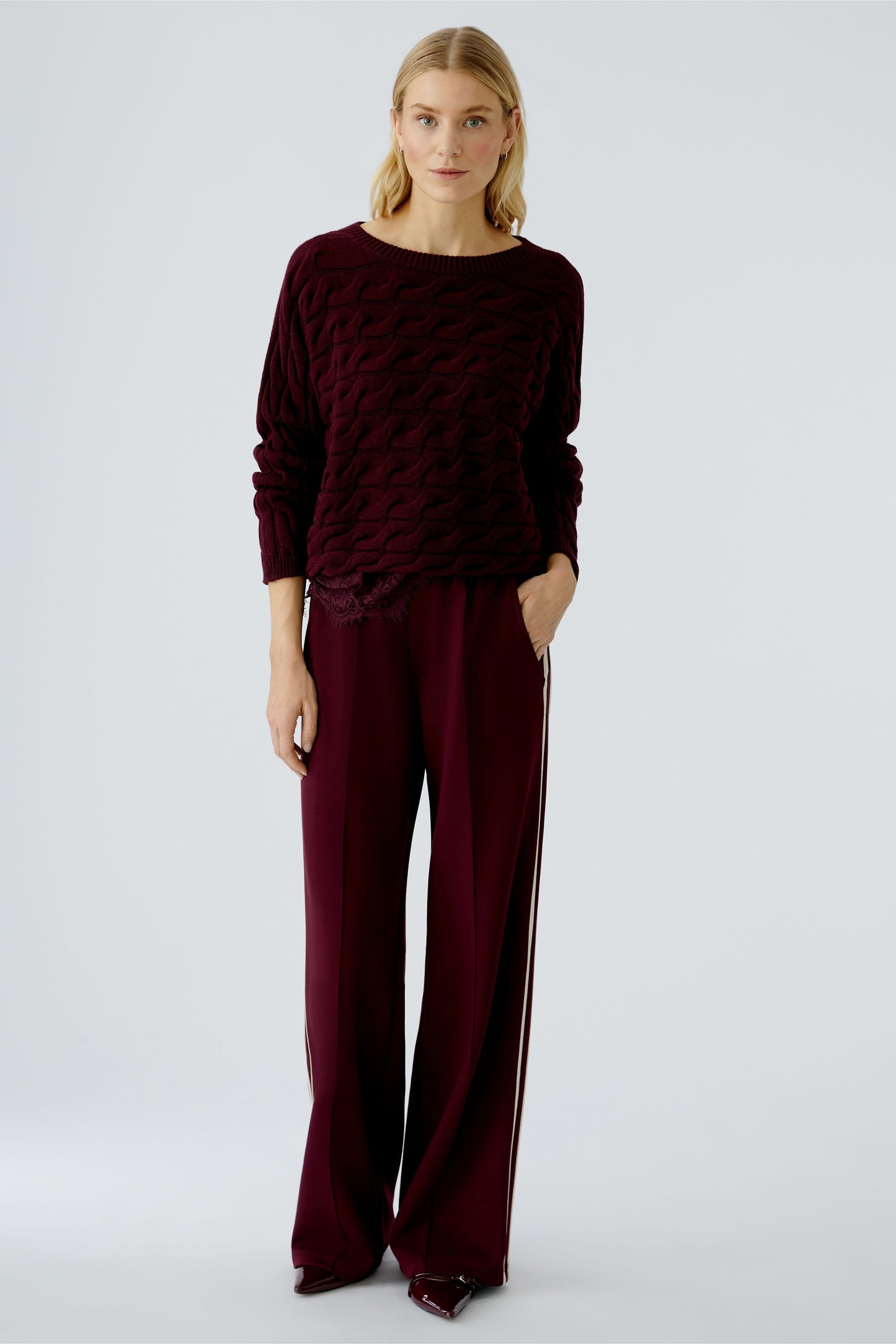 SIRAH Pullover (Bramble Berry)