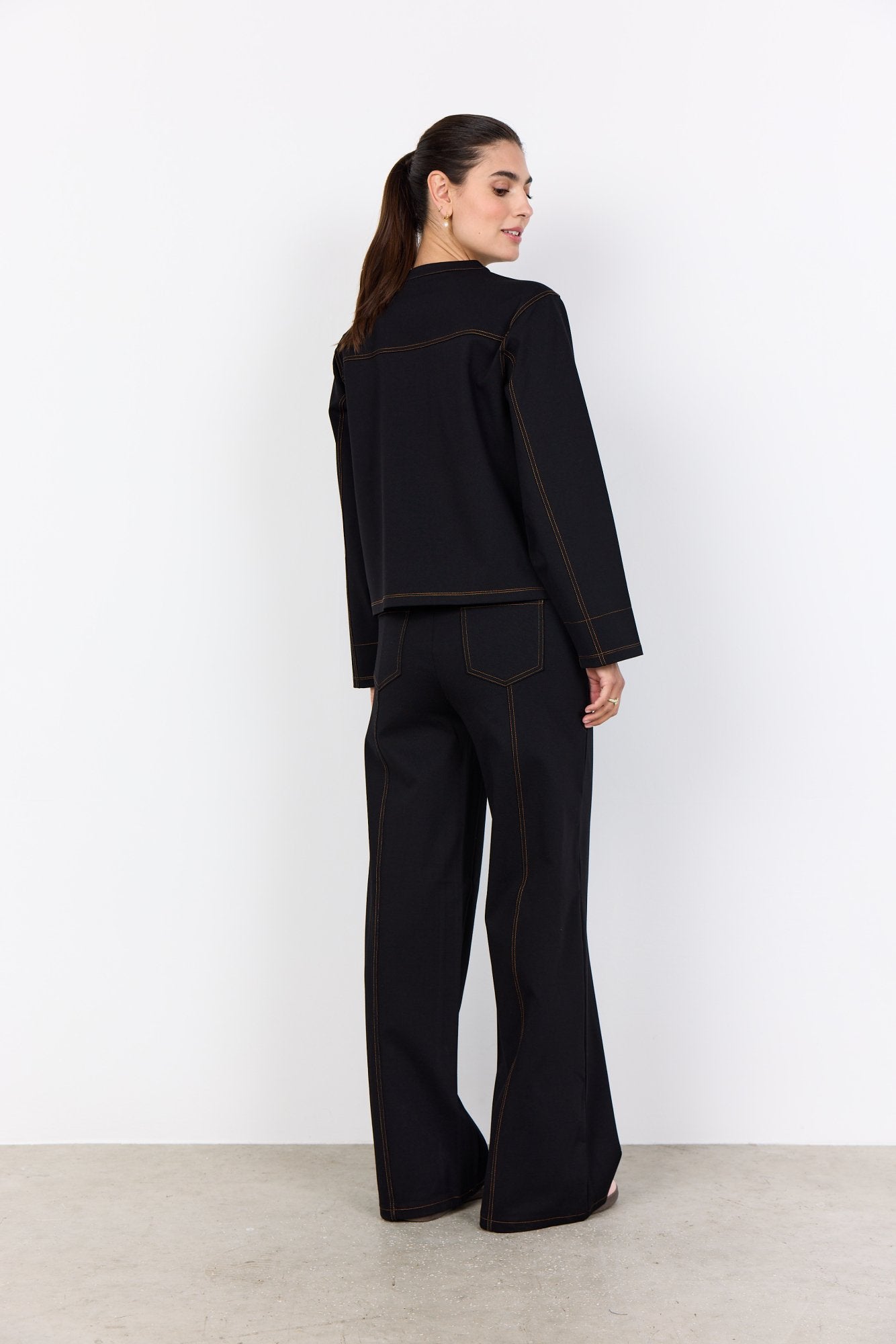 Sc-blanca 1 (Black)