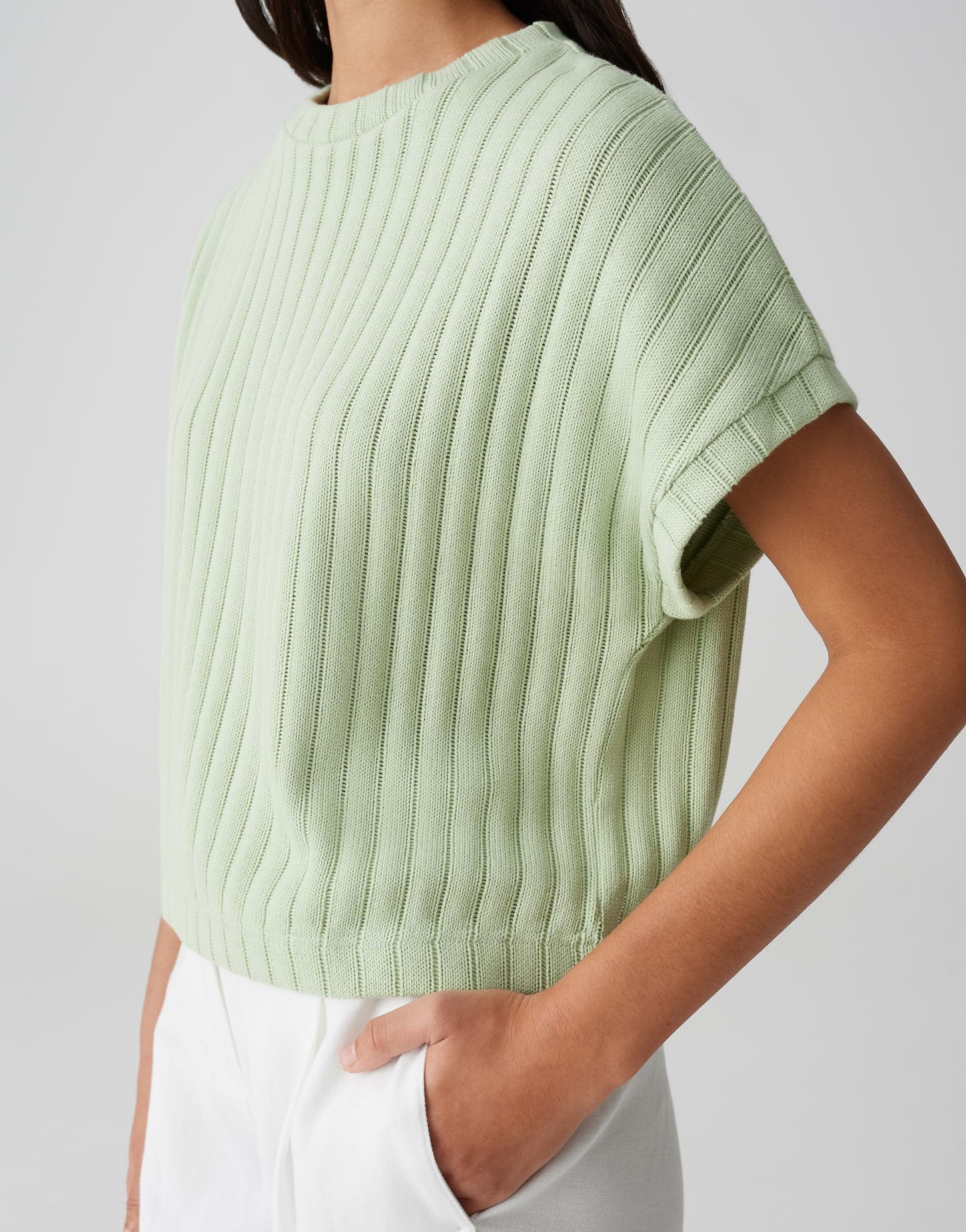 Gelia (Green Glow)
