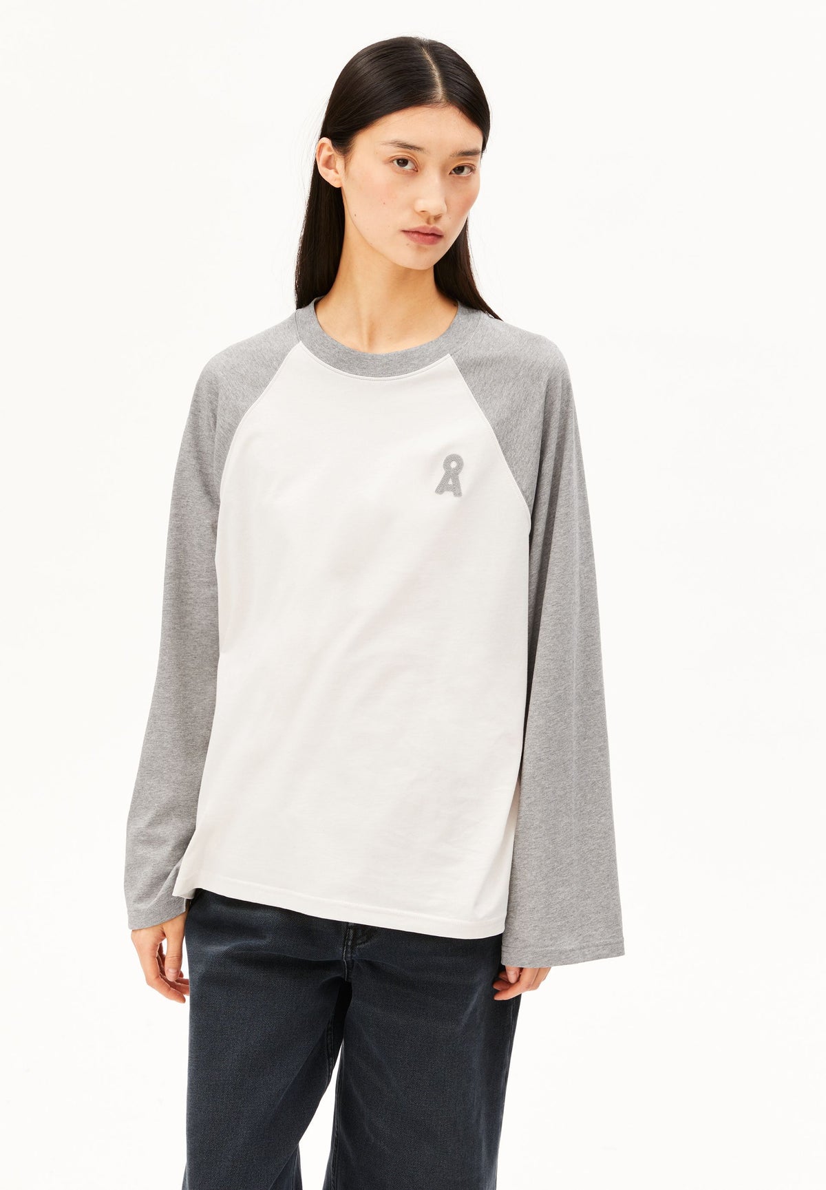 Iconic å Raglan Longsleeve (Undyed-silver M)