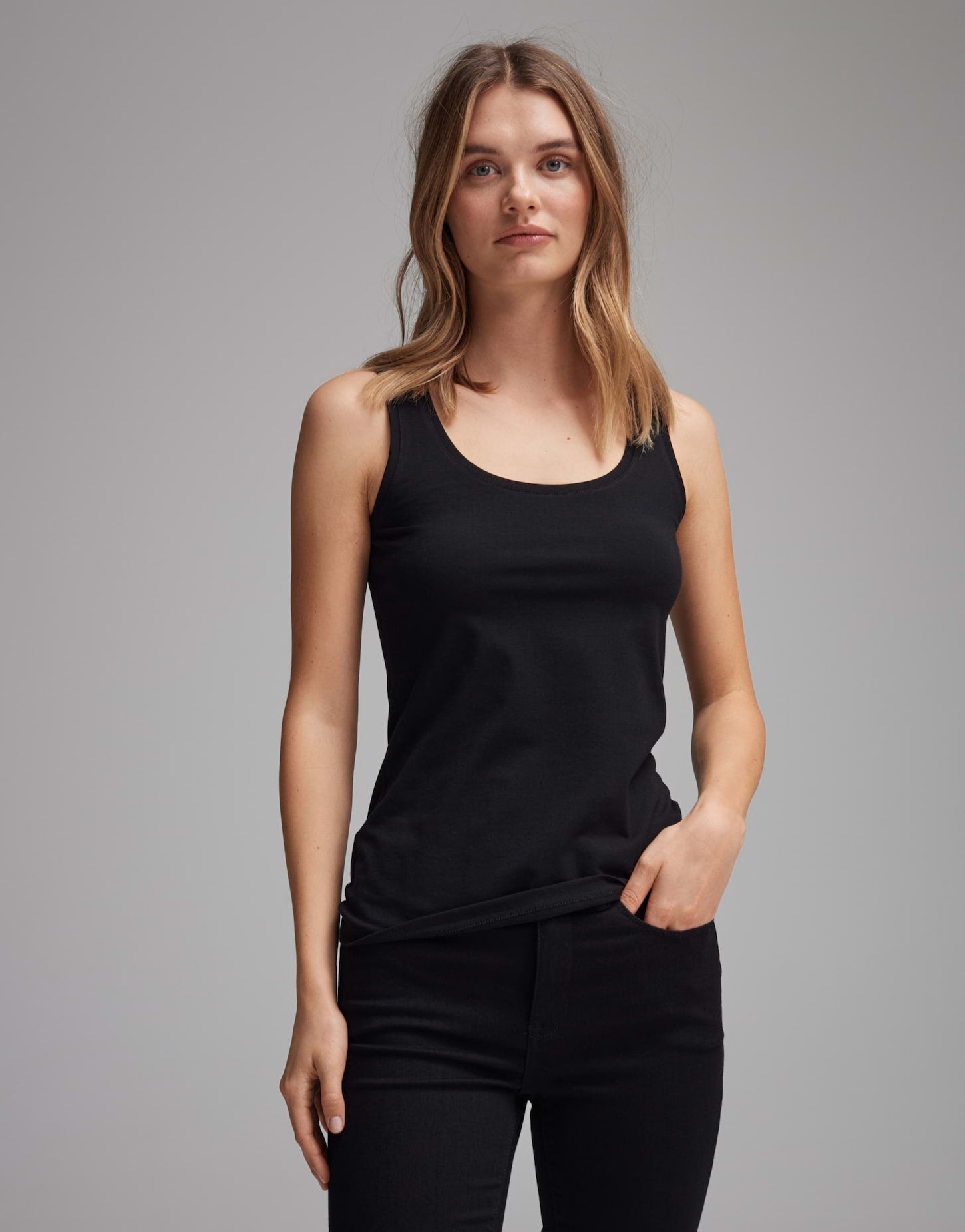 Imilia (Black)