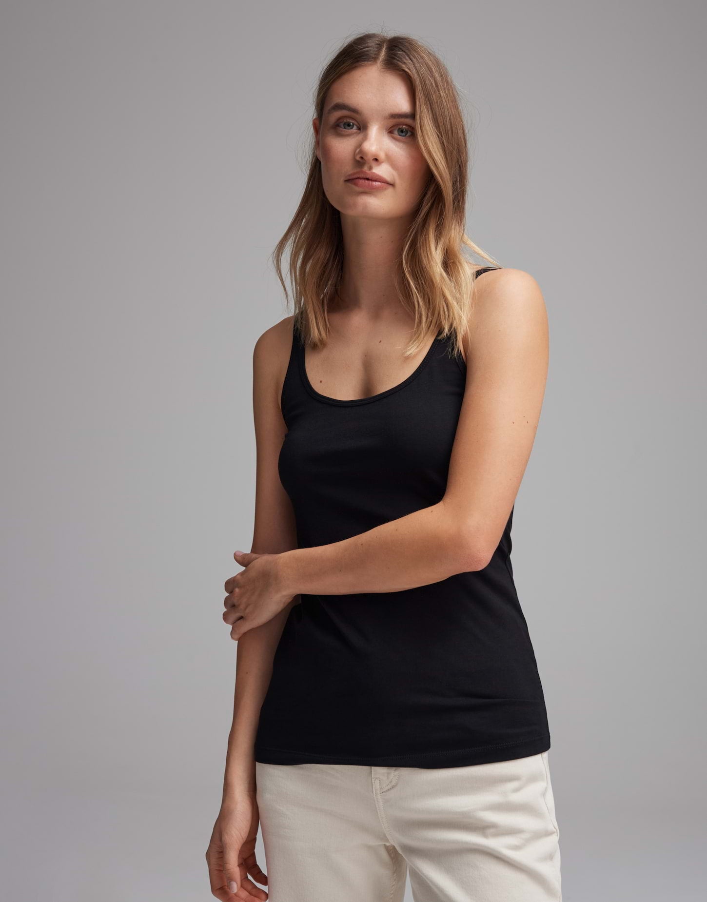 Ina (Black)