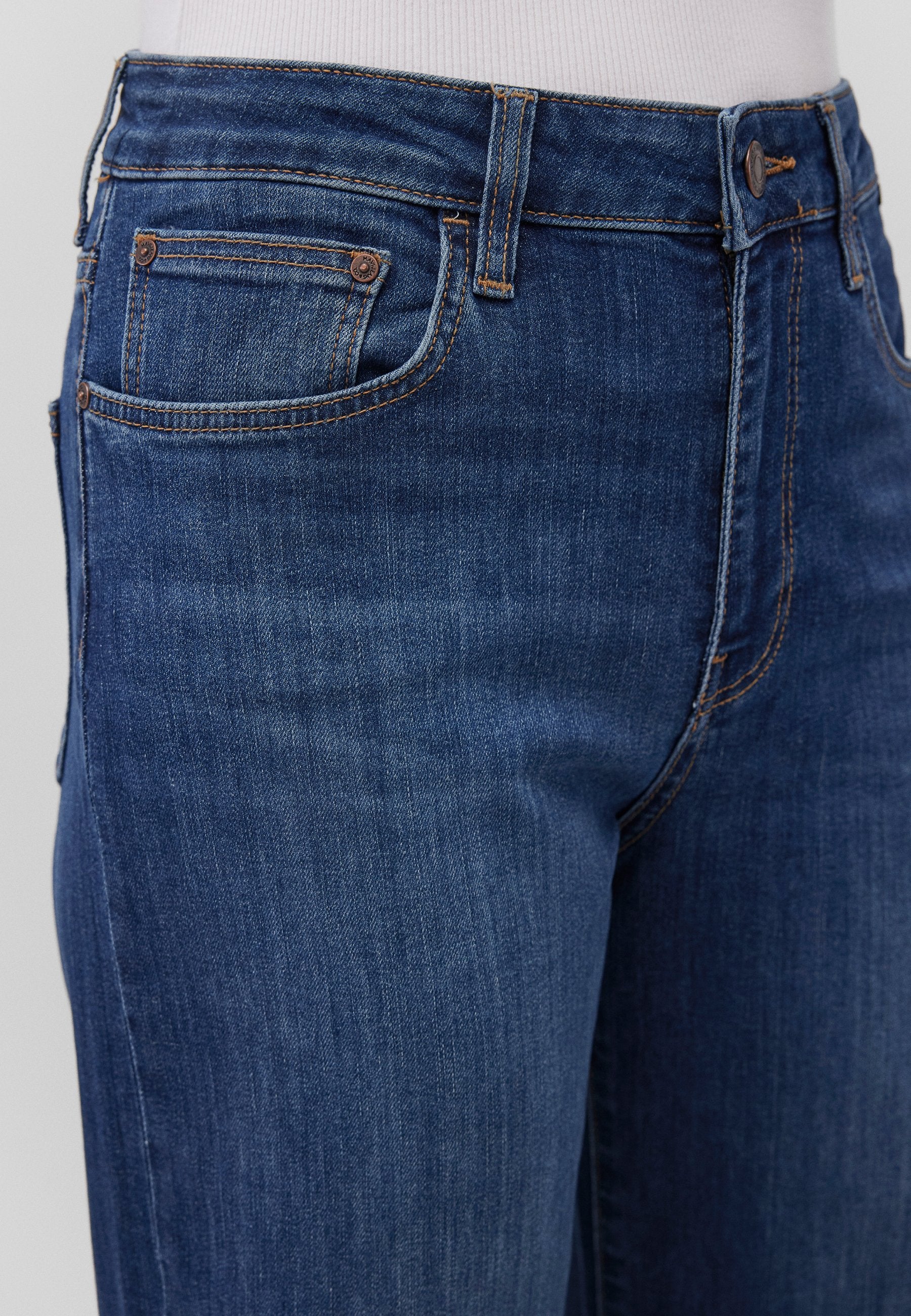 Malibu (Dark Blue Ever)