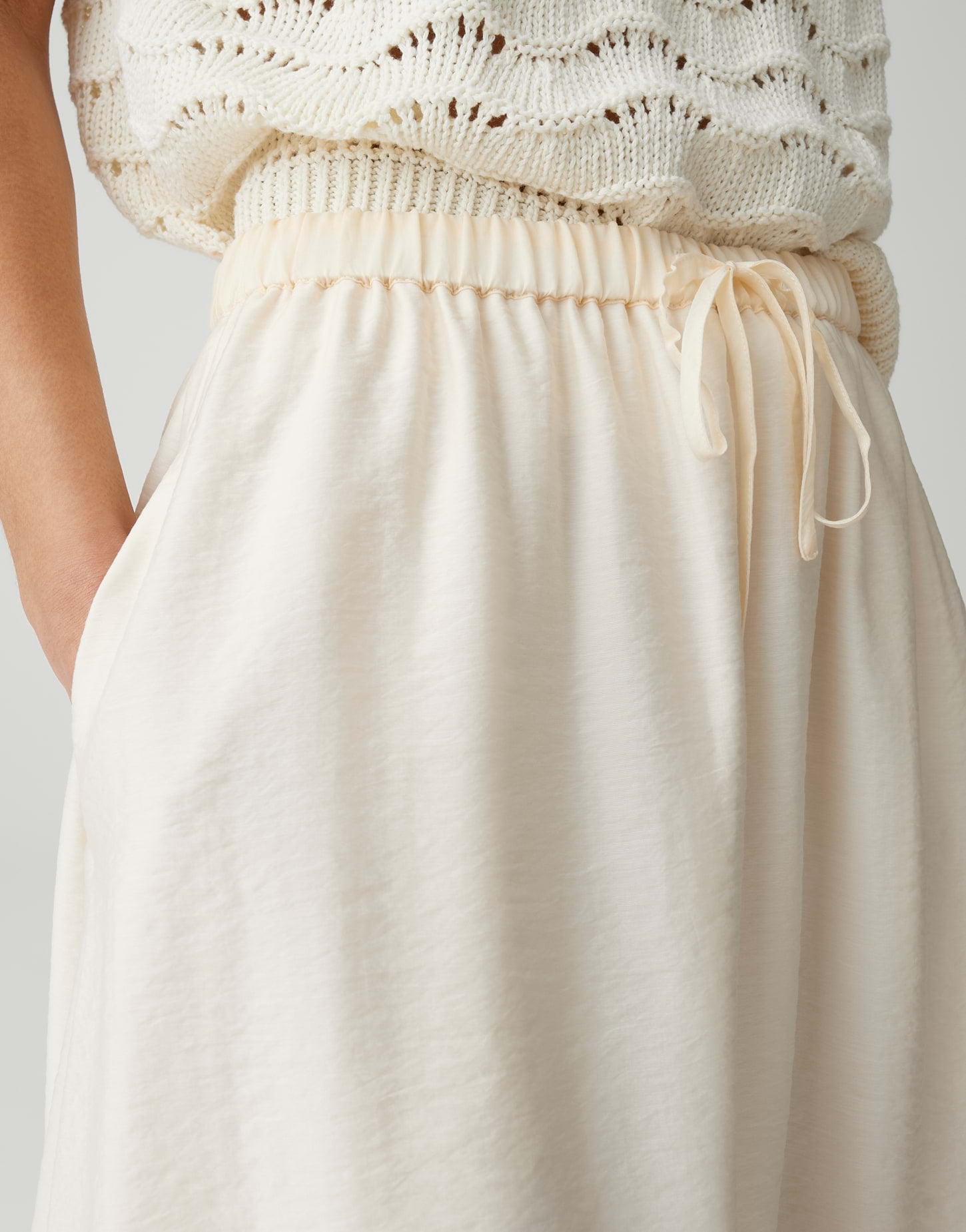 Ronna flow (Light Cotton)