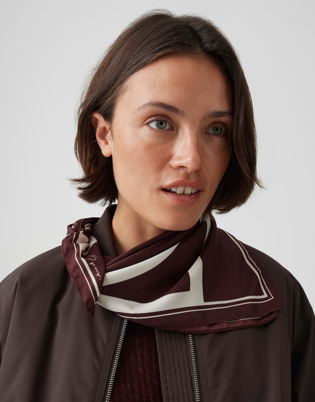 Aditha scarf (Cherry Jam)