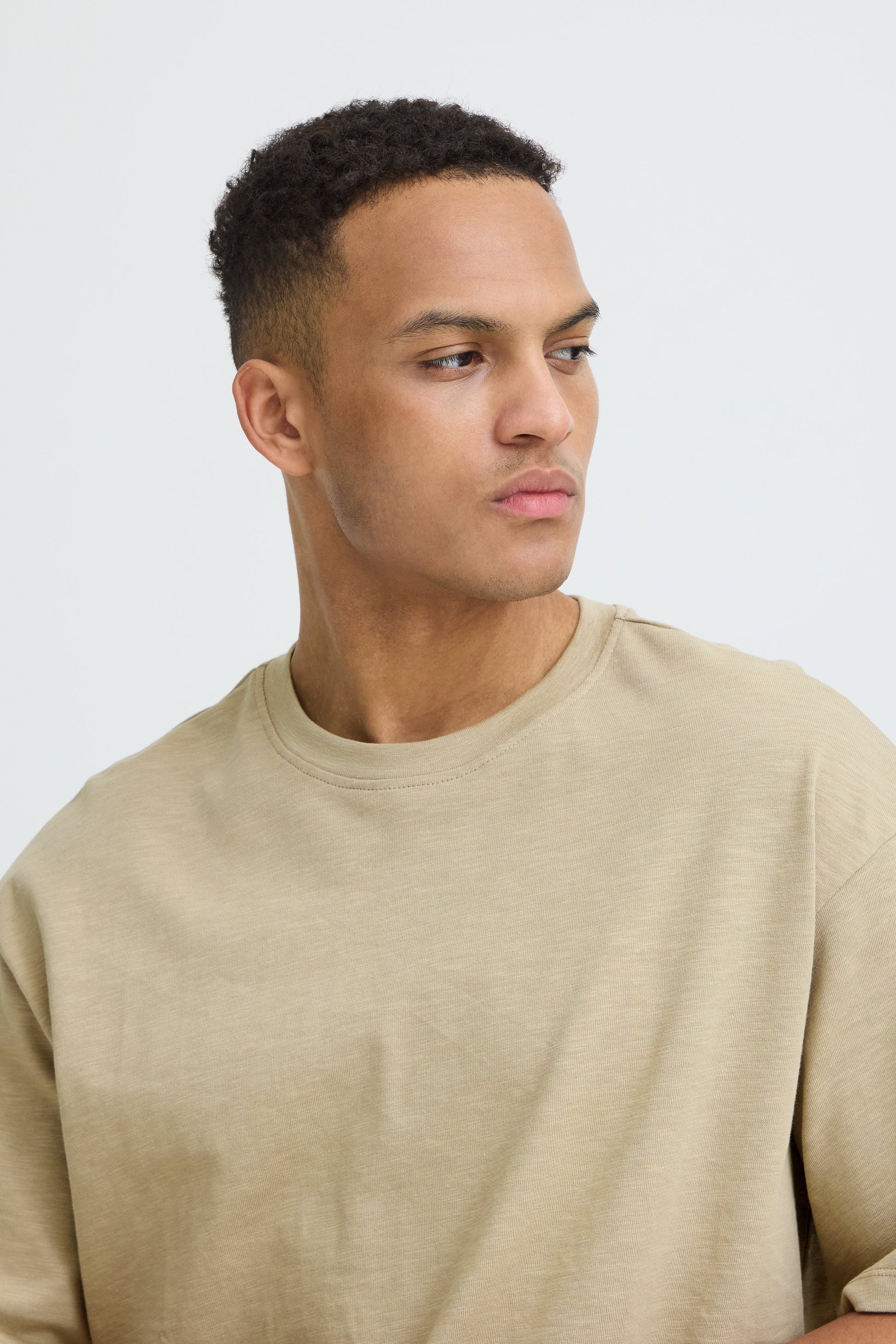 Bhkarim Graphic S/s Tee (Crockery)