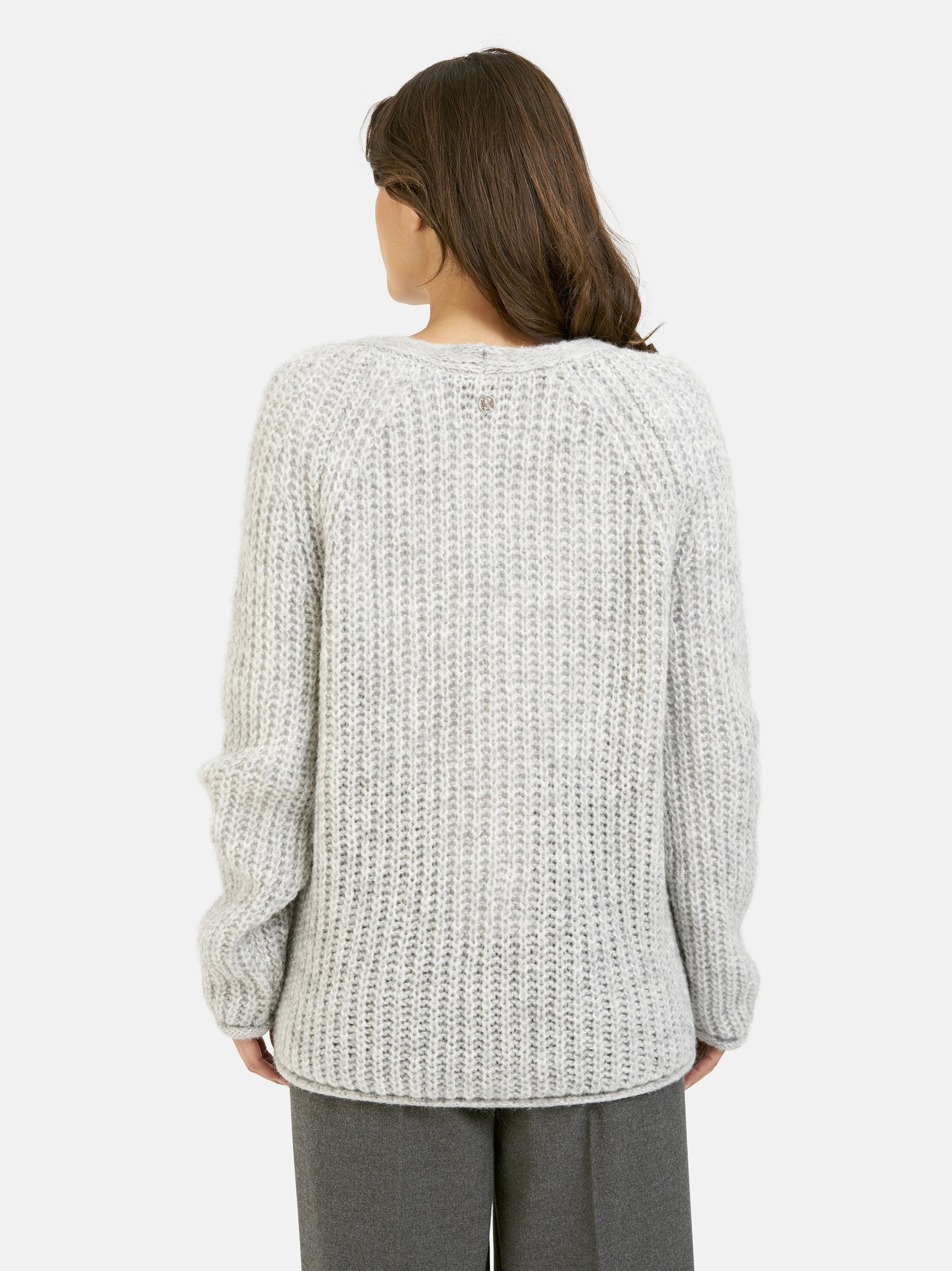 Hairy Raglan V-neck Cardigan (Silver Grey Mela)