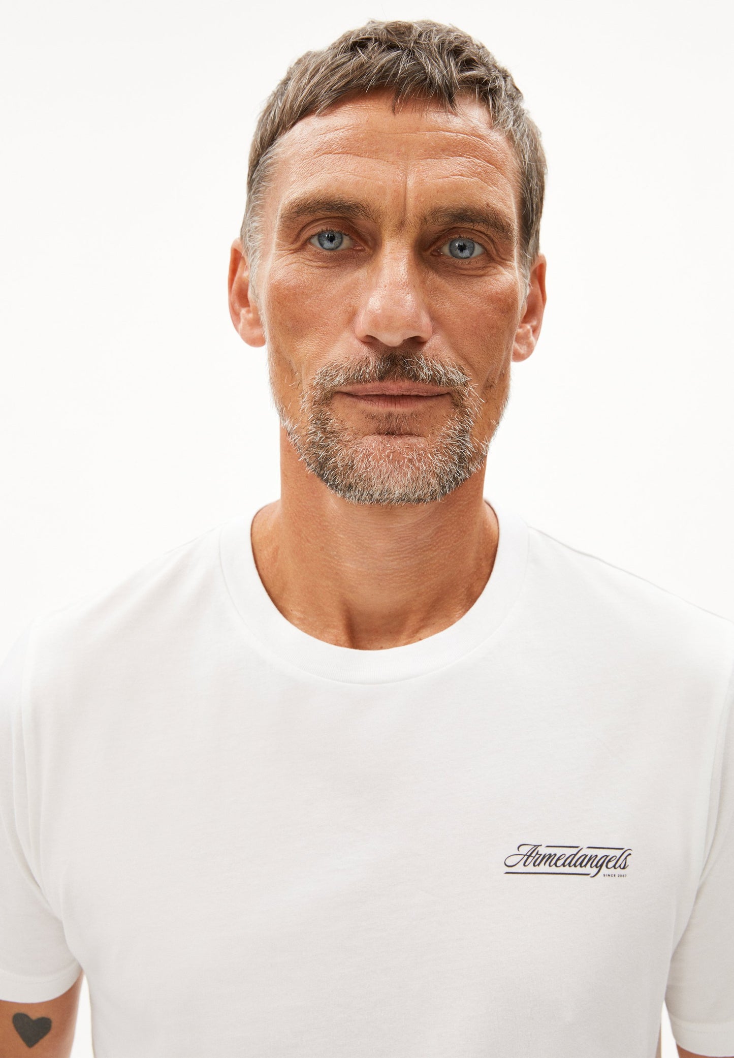 Jaames Armedangels (White)