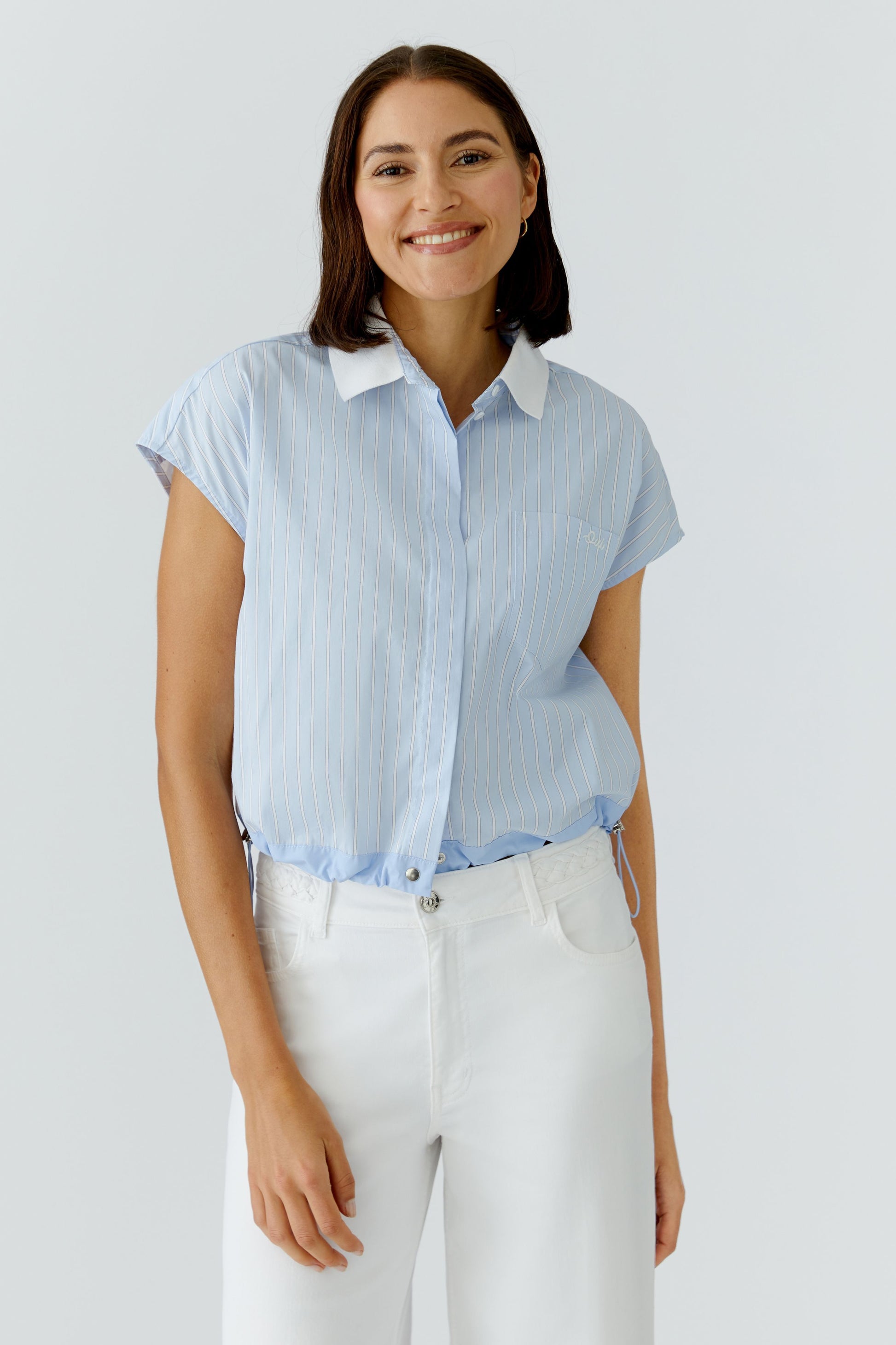 Patch Bluse (Lt Blue White)