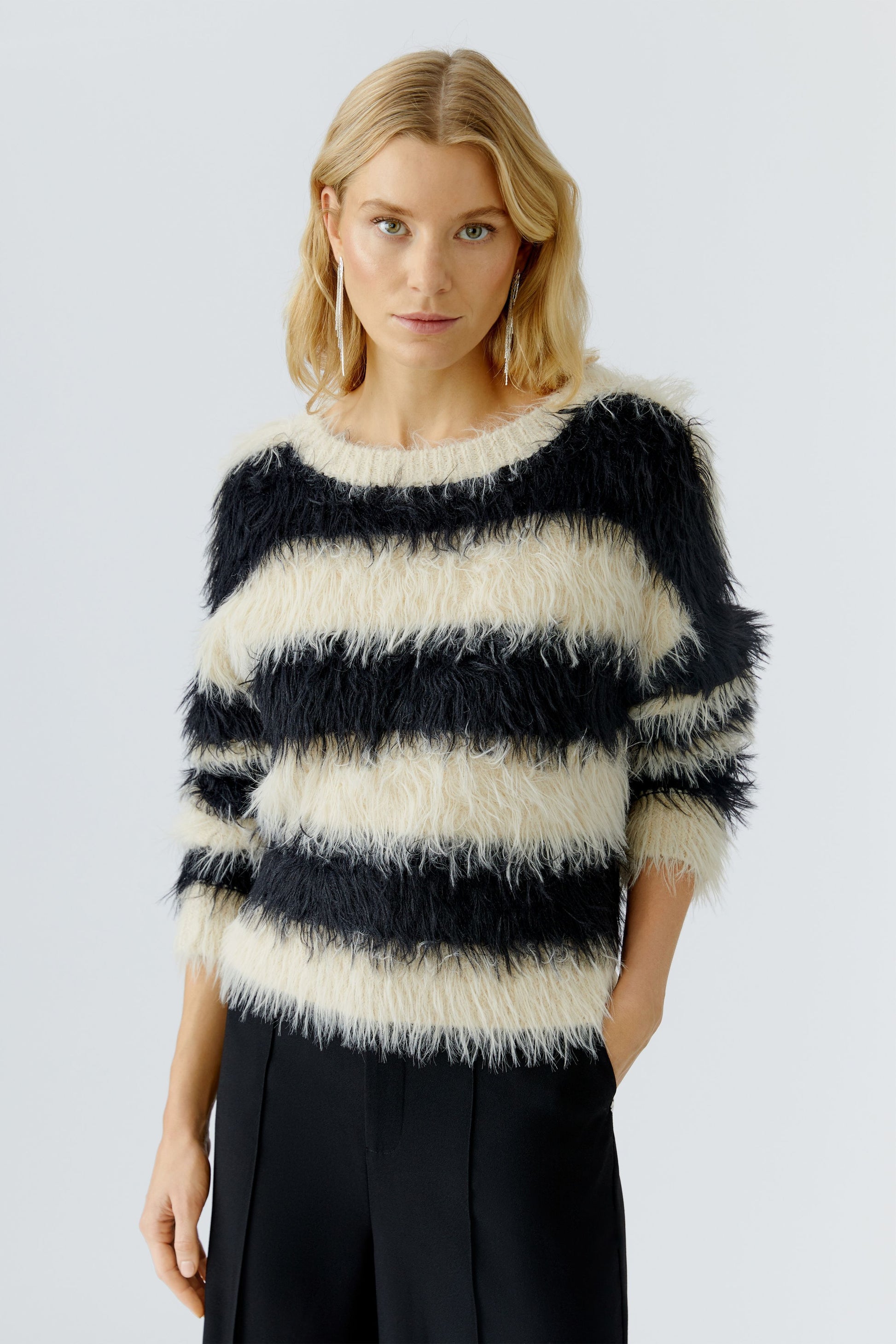 Pullover (White Black)