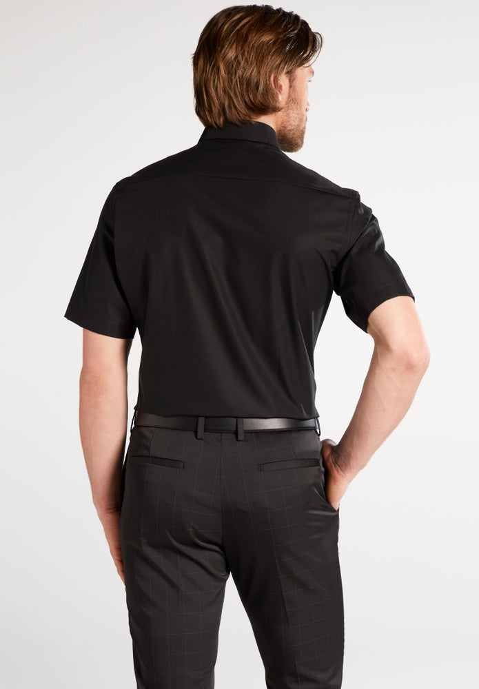 Eterna Kurzarm Hemd Modern Fit Popeline (Schwarz)