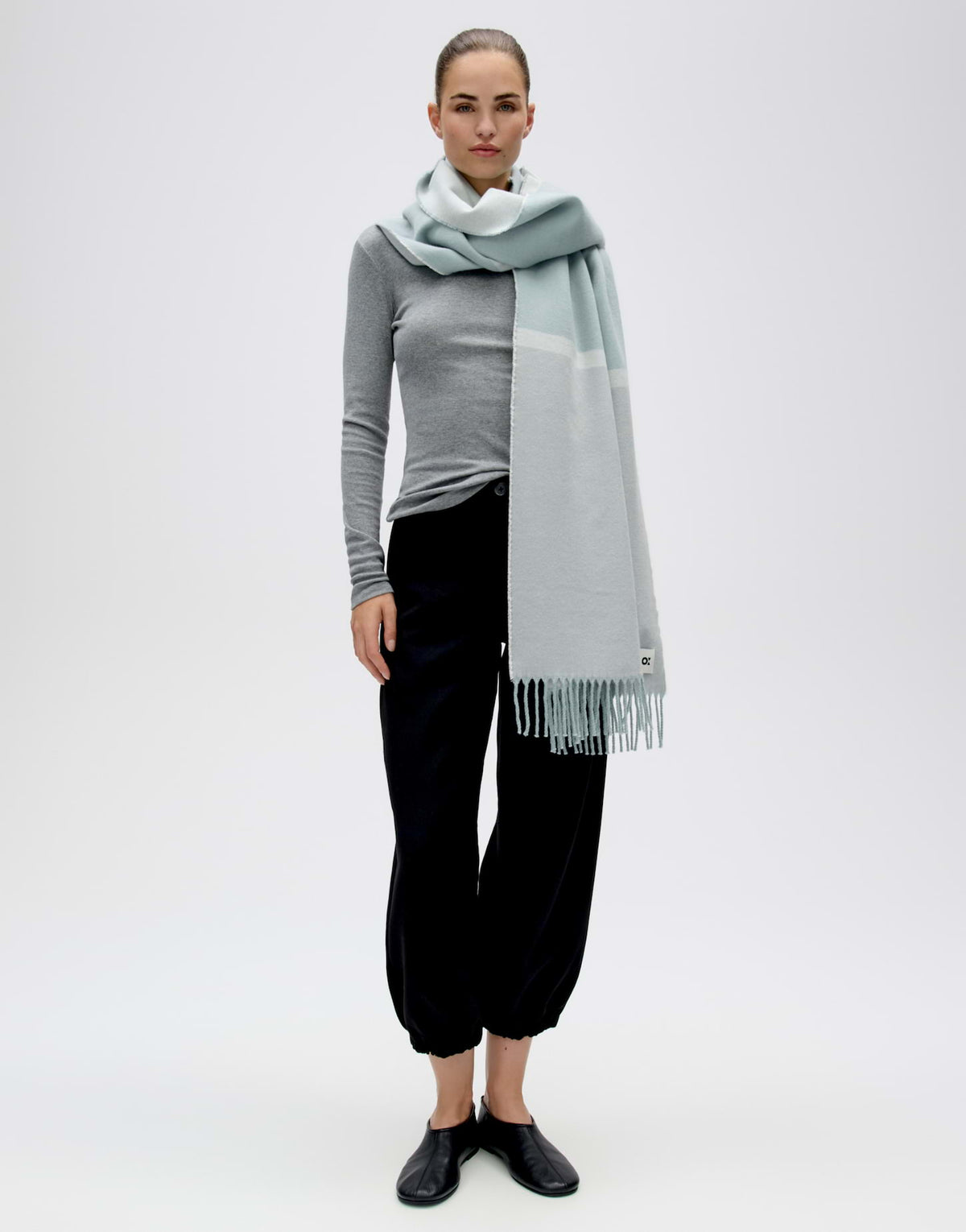 Aglinda scarf (Dusty Aqua)