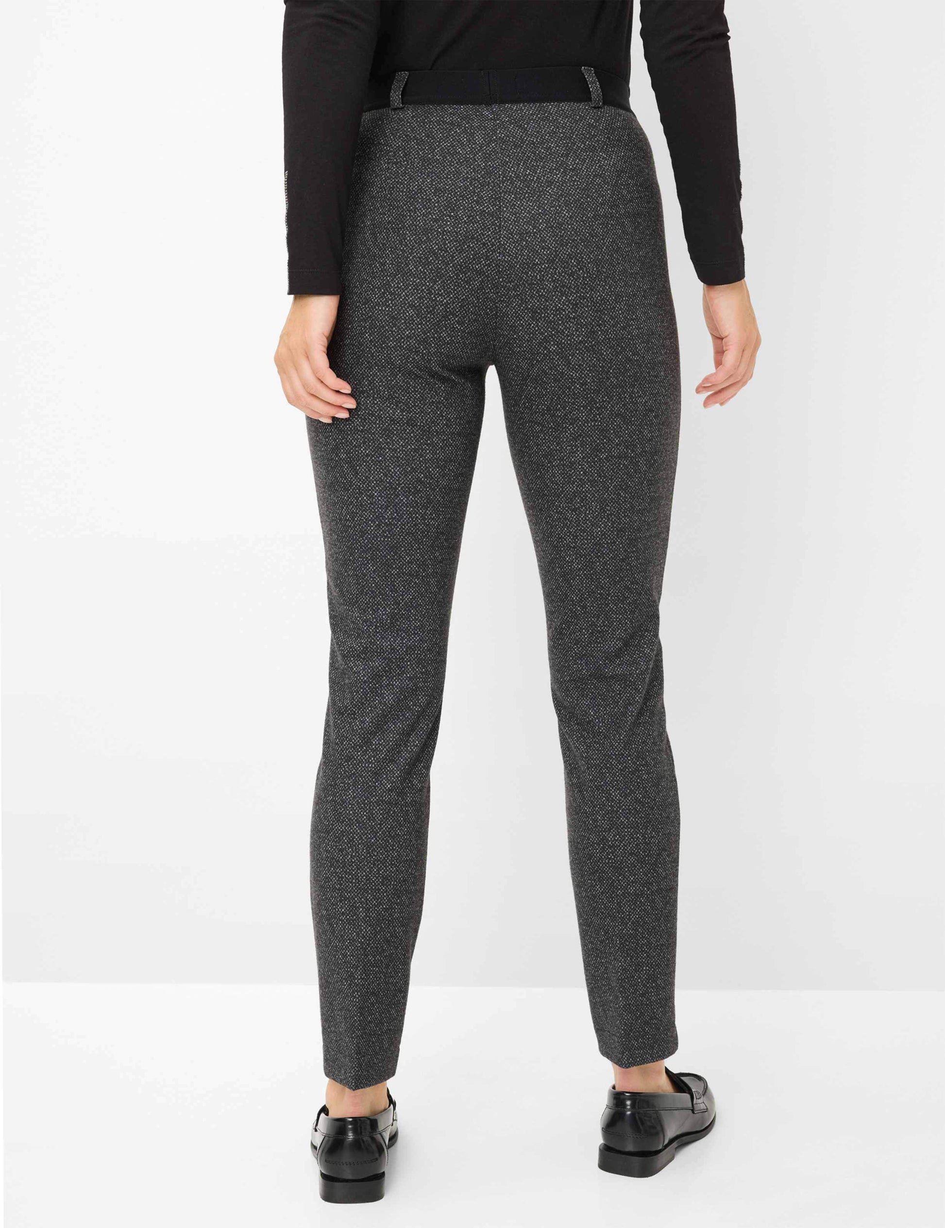 Style Lillyth (Anthra)