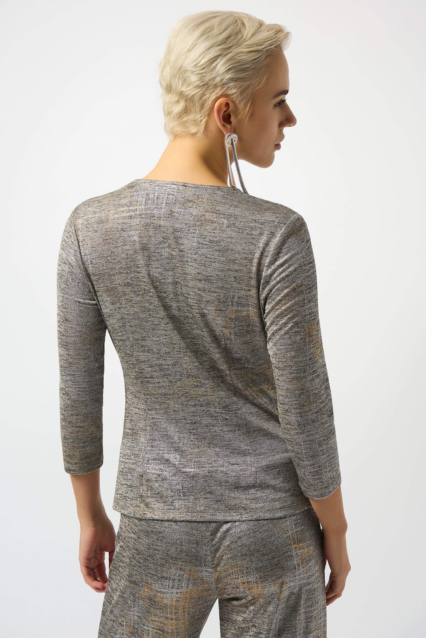 Wickeloberteil aus meliertem Strick mit Folienbeschichtung (Beige/multi)