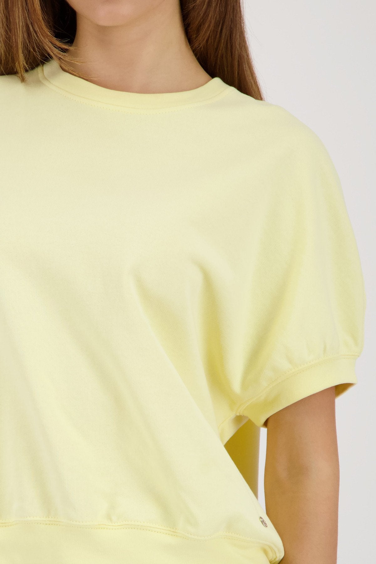 T-Shirt (Pastel Yellow)
