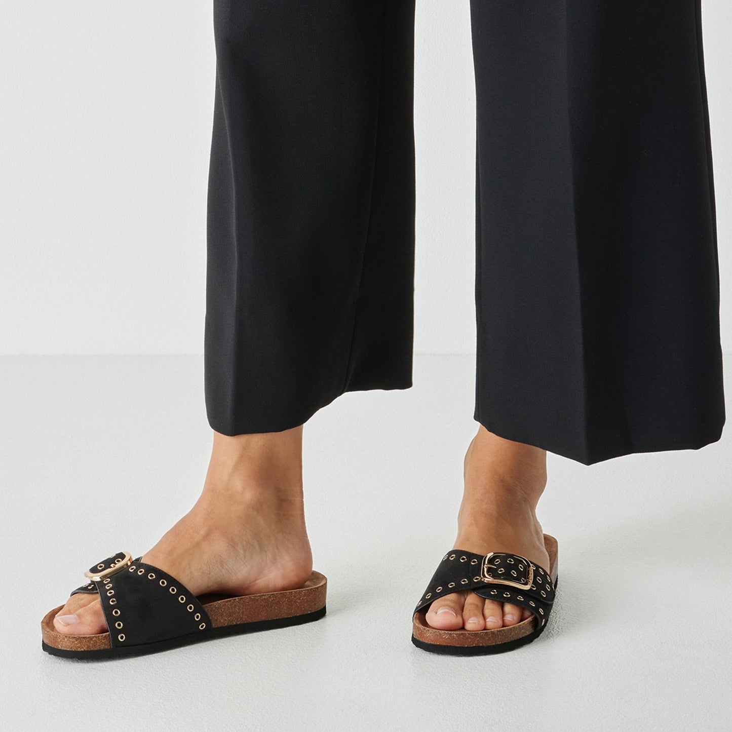Pantolette (Black)