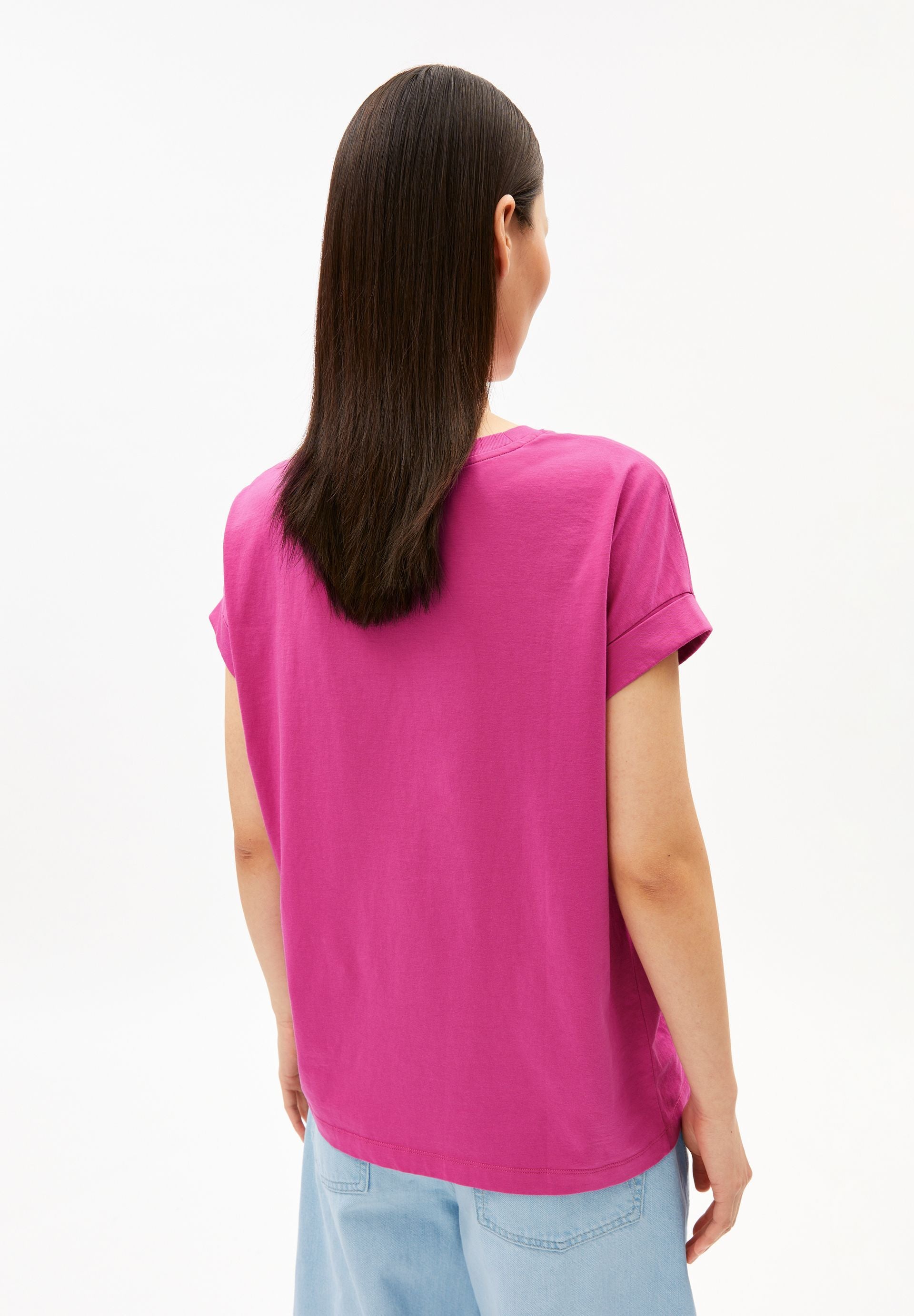 Idaara T-shirt (Very Berry)
