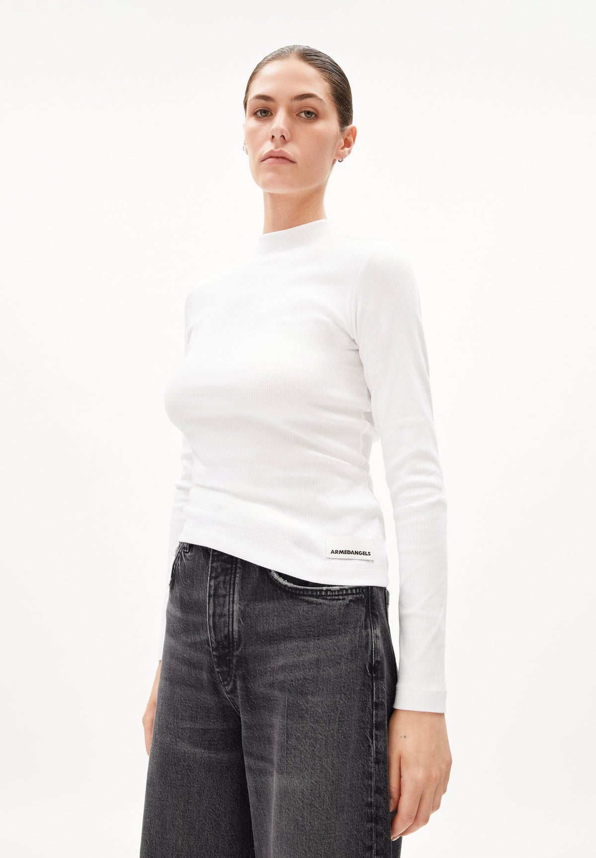 Fatimaara Rib Longsleeve (White)