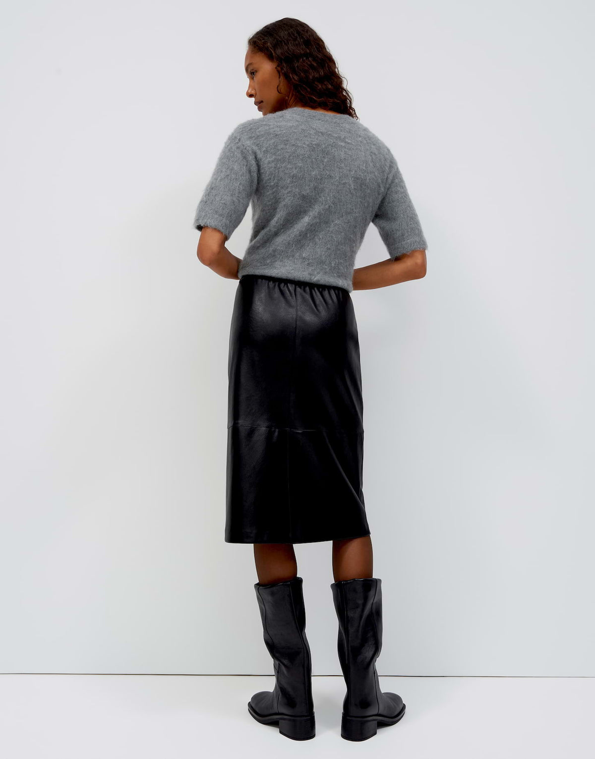 Rilkis (Black)