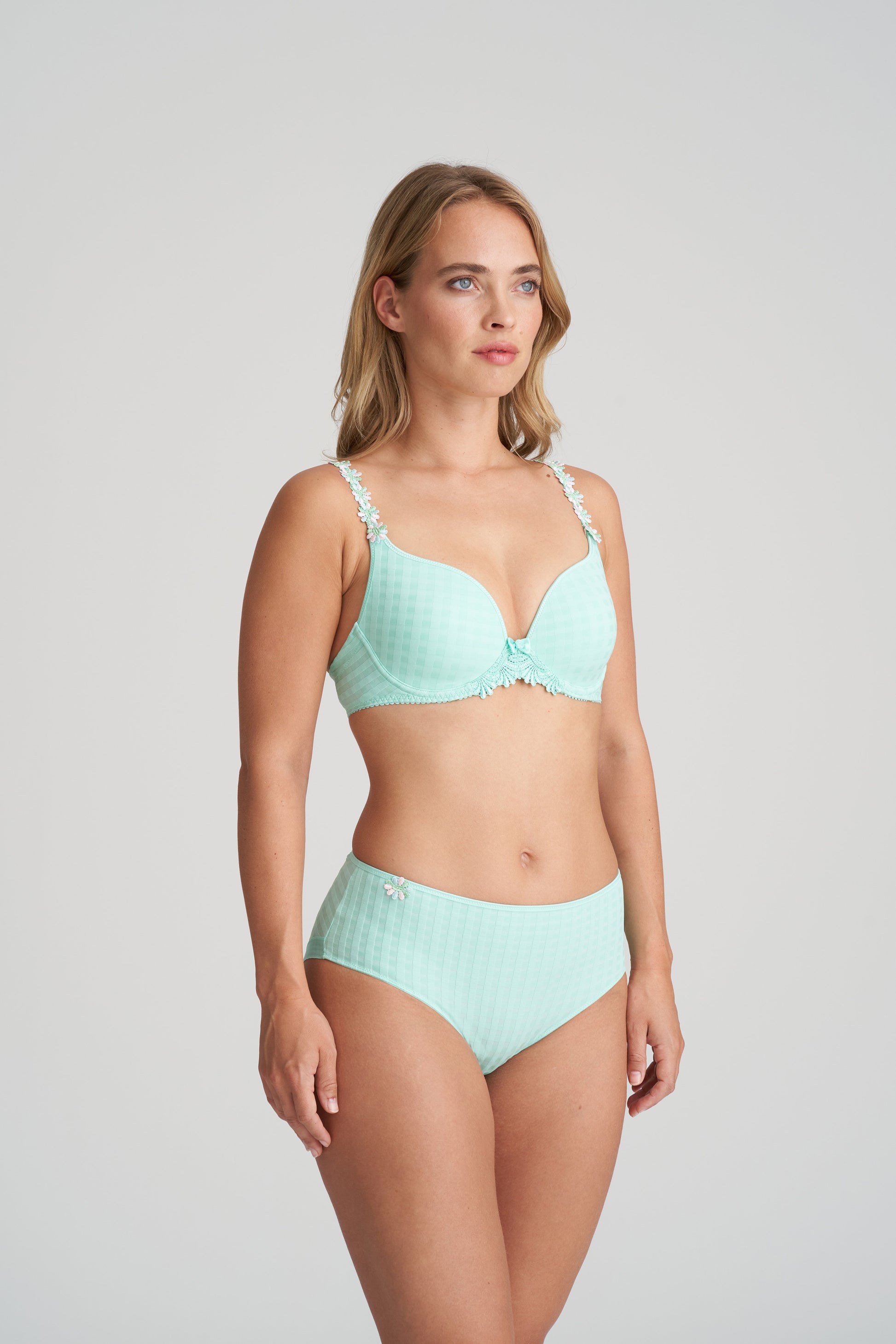 AVERO Miami mint Unterlegter BH Herzform (Mia)