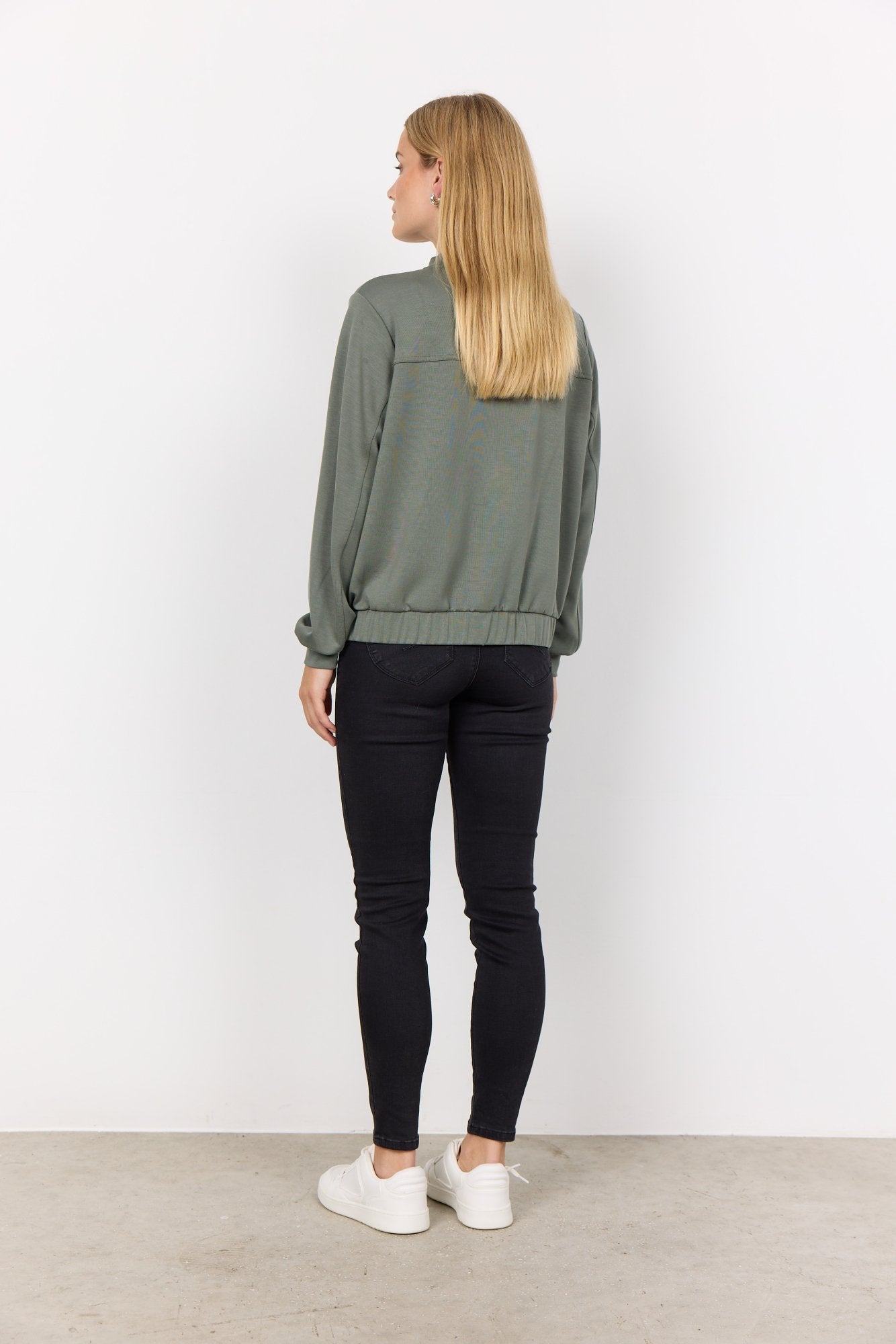 Sc-banu 225 (Misty)