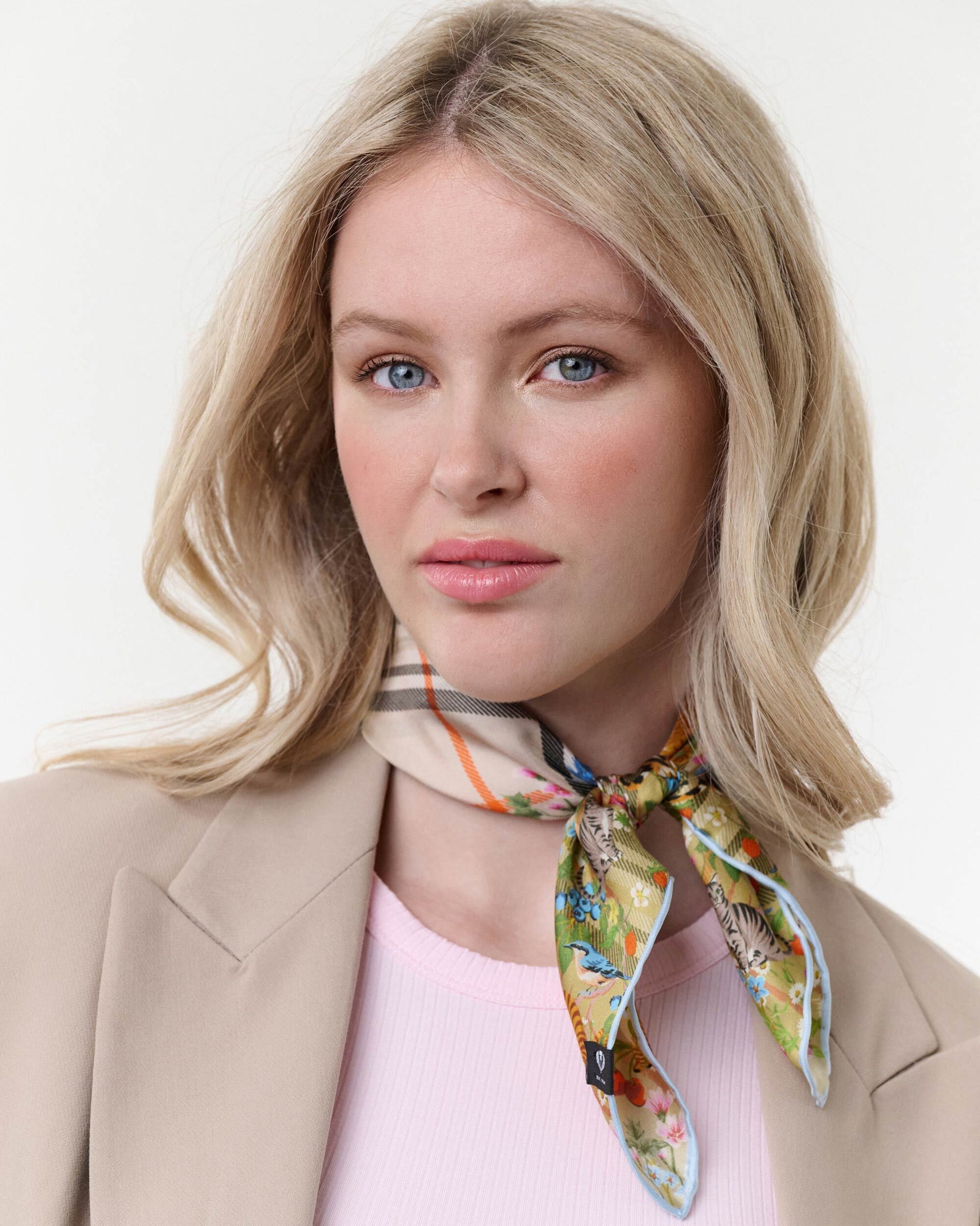 Nickituch Seidentuch mit FRAAS Plaid Karo und Tier-Print (Organic Green)