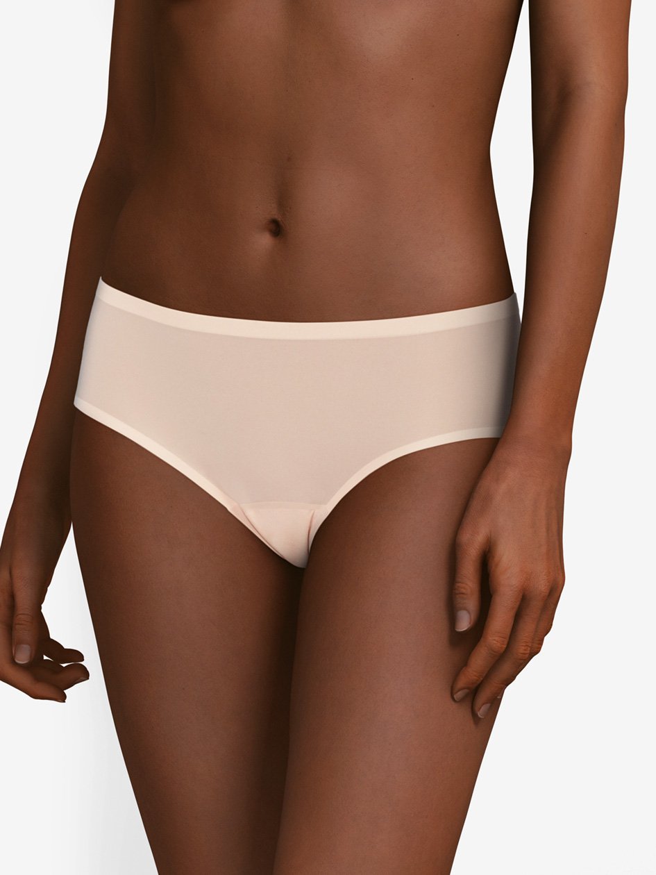 SoftStretch Shorty (01n Beige Dore)