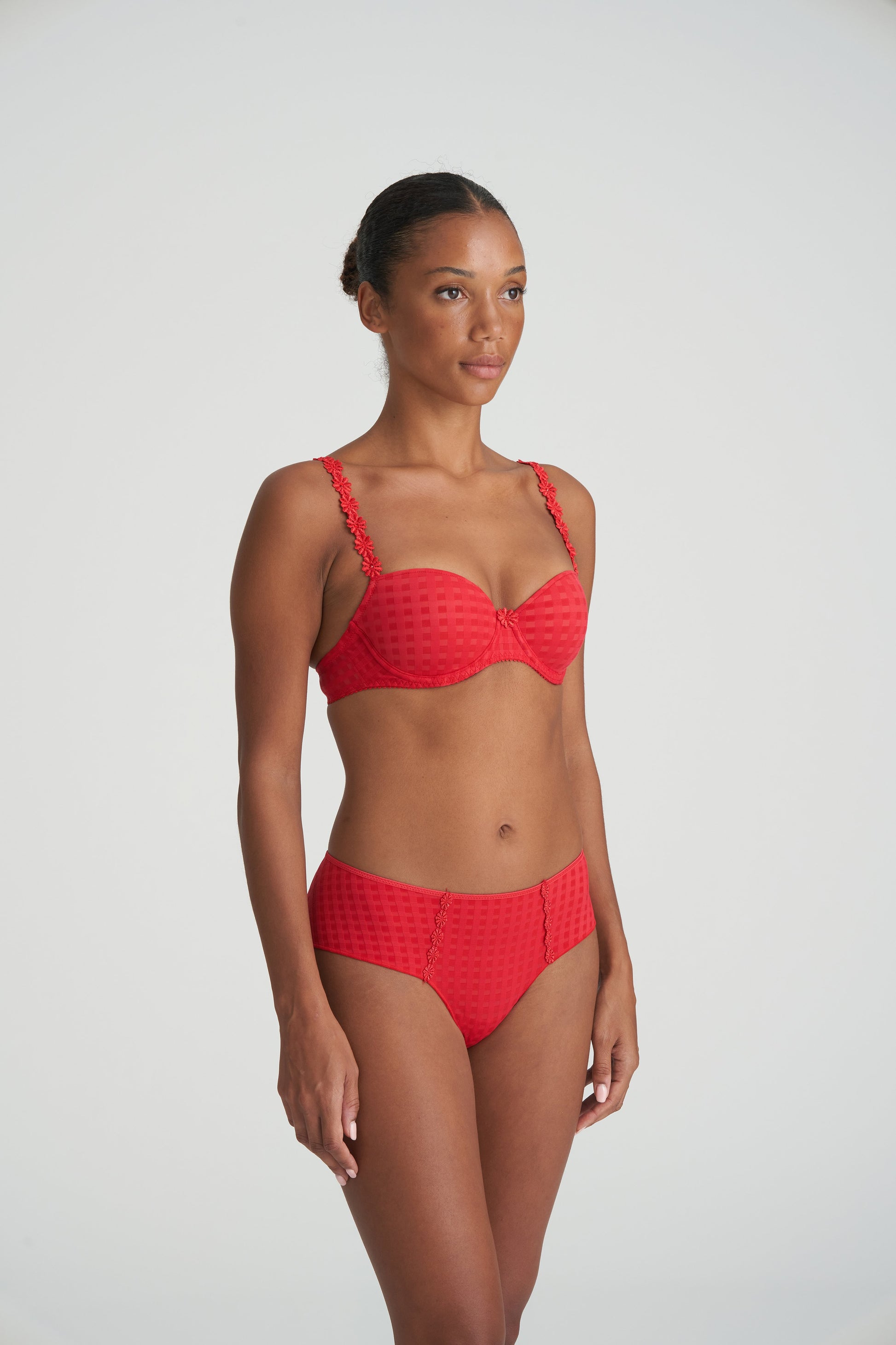 AVERO scarlet Hotpants (Sca)