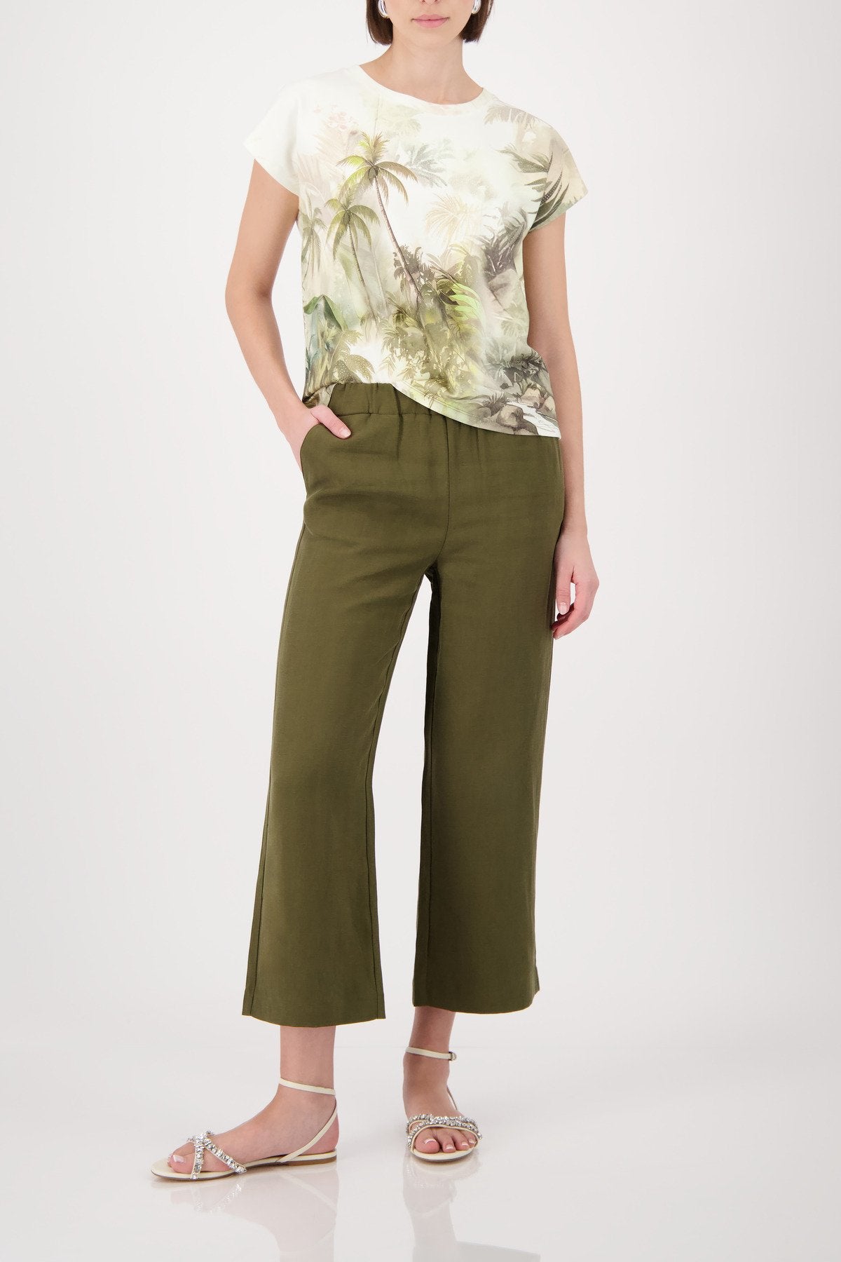 T-Shirt (Olive Gemustert)