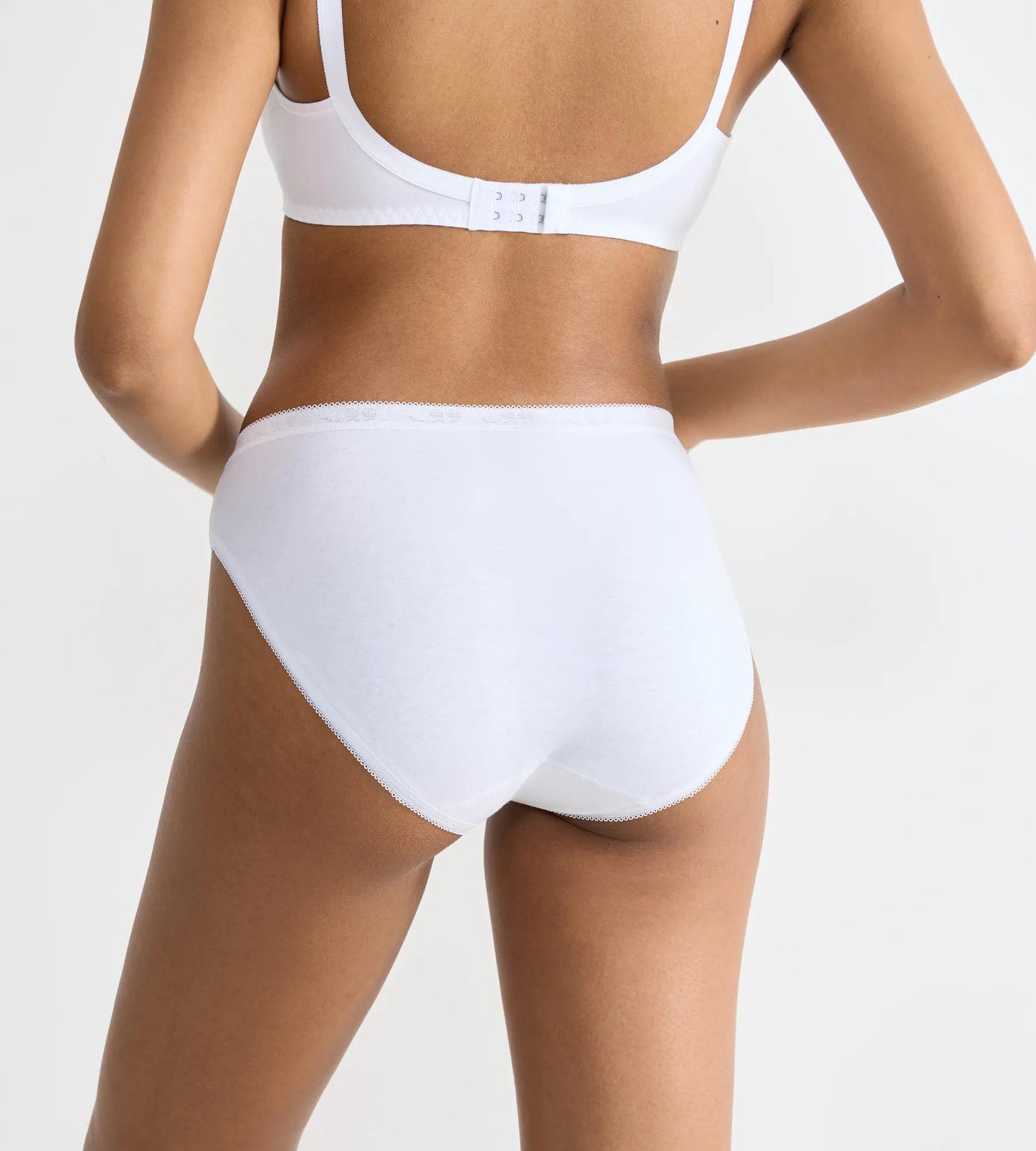 sloggi Basic+ Tai (White)