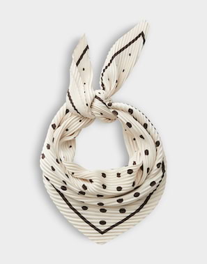 Arienna scarf