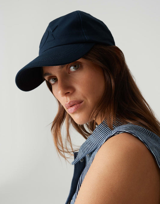 Alessie cap