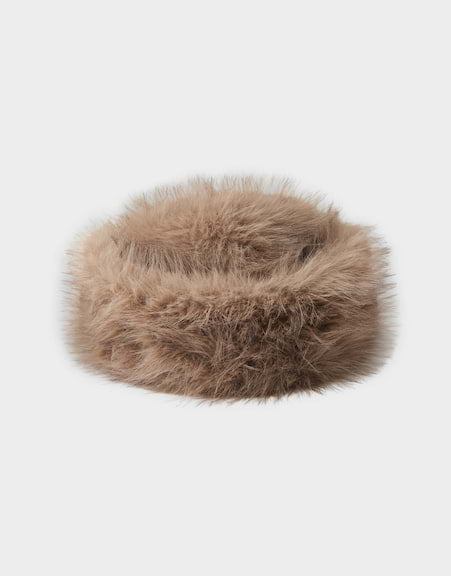 Afluffy hat